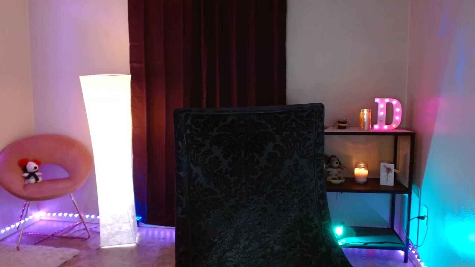 Gallery image thumbnail from DaniSpice's myfreecams stream on, 11/25/2023, 05:38 image 9 of 20