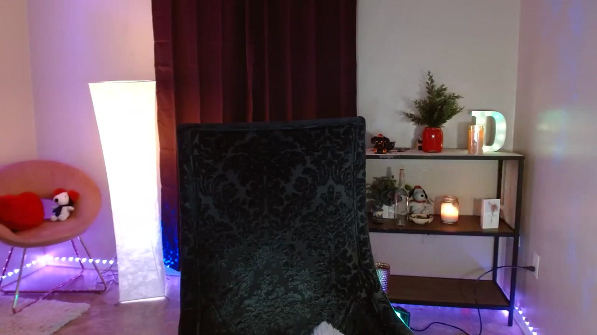Gallery image thumbnail from DaniSpice's myfreecams stream on, 12/01/2023, 06:38 image 6 of 20