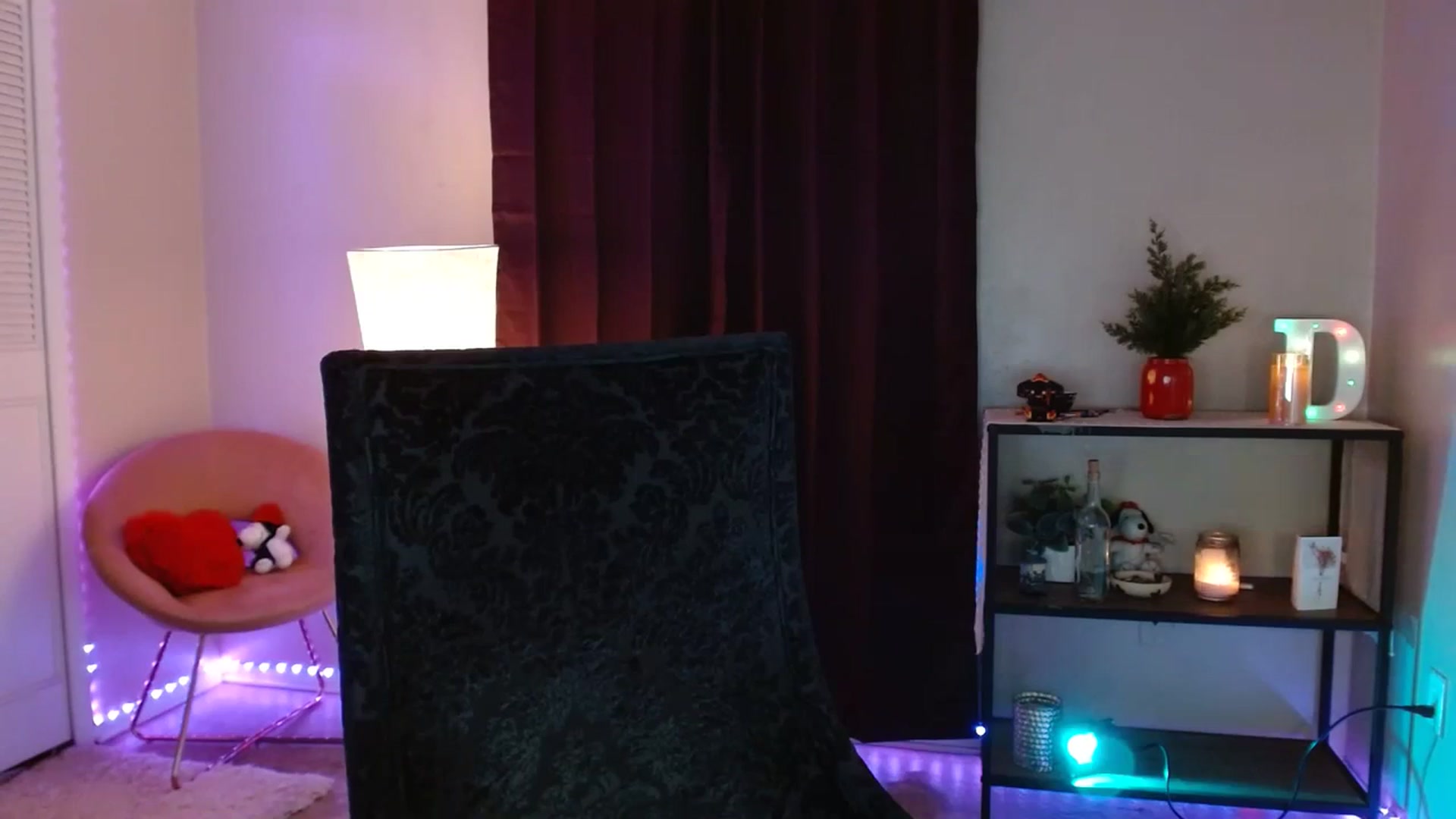 Gallery image thumbnail from DaniSpice's myfreecams stream on, 12/07/2023, 06:50 image 16 of 20