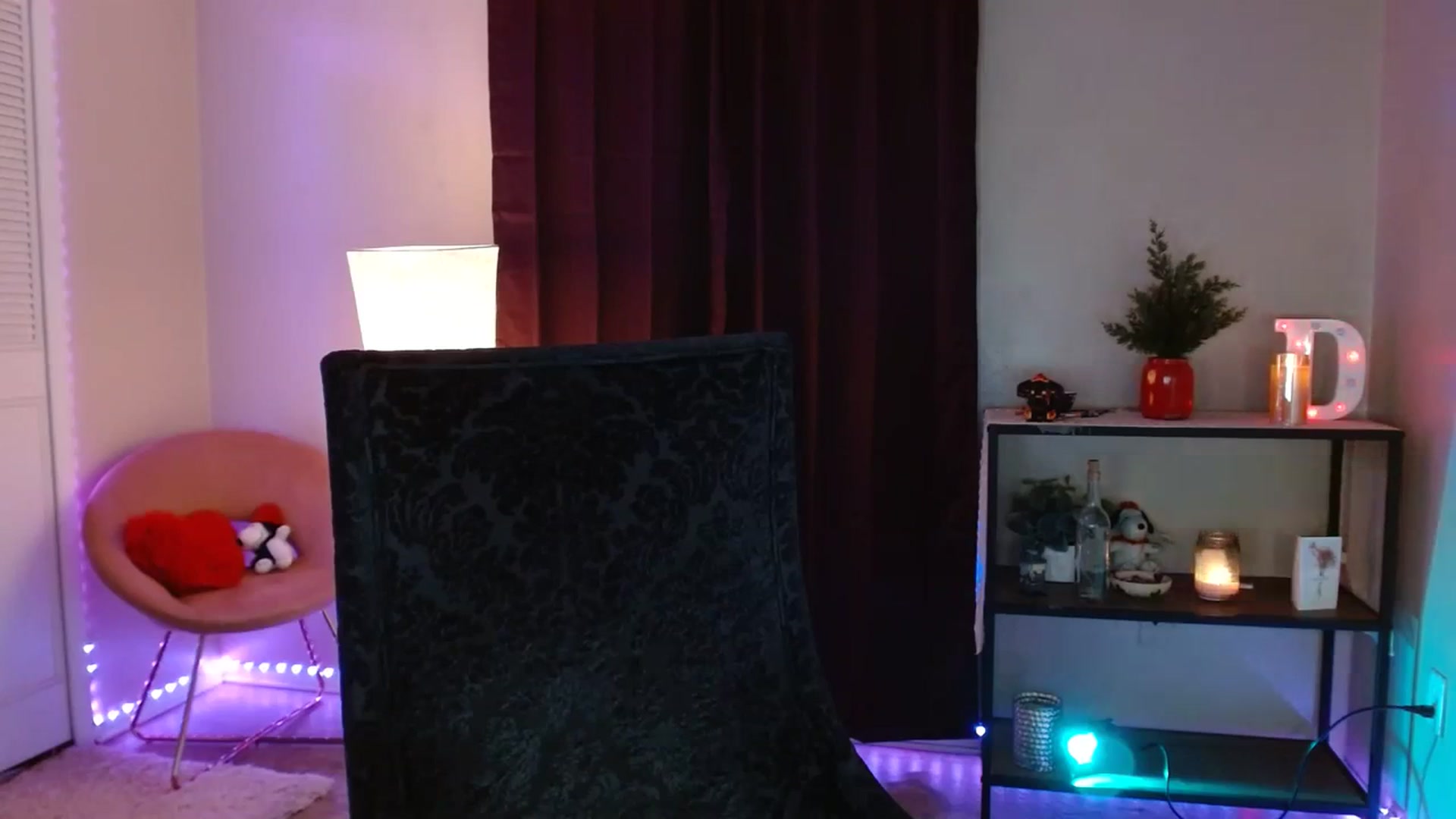 Gallery image thumbnail from DaniSpice's myfreecams stream on, 12/07/2023, 06:50 image 17 of 20