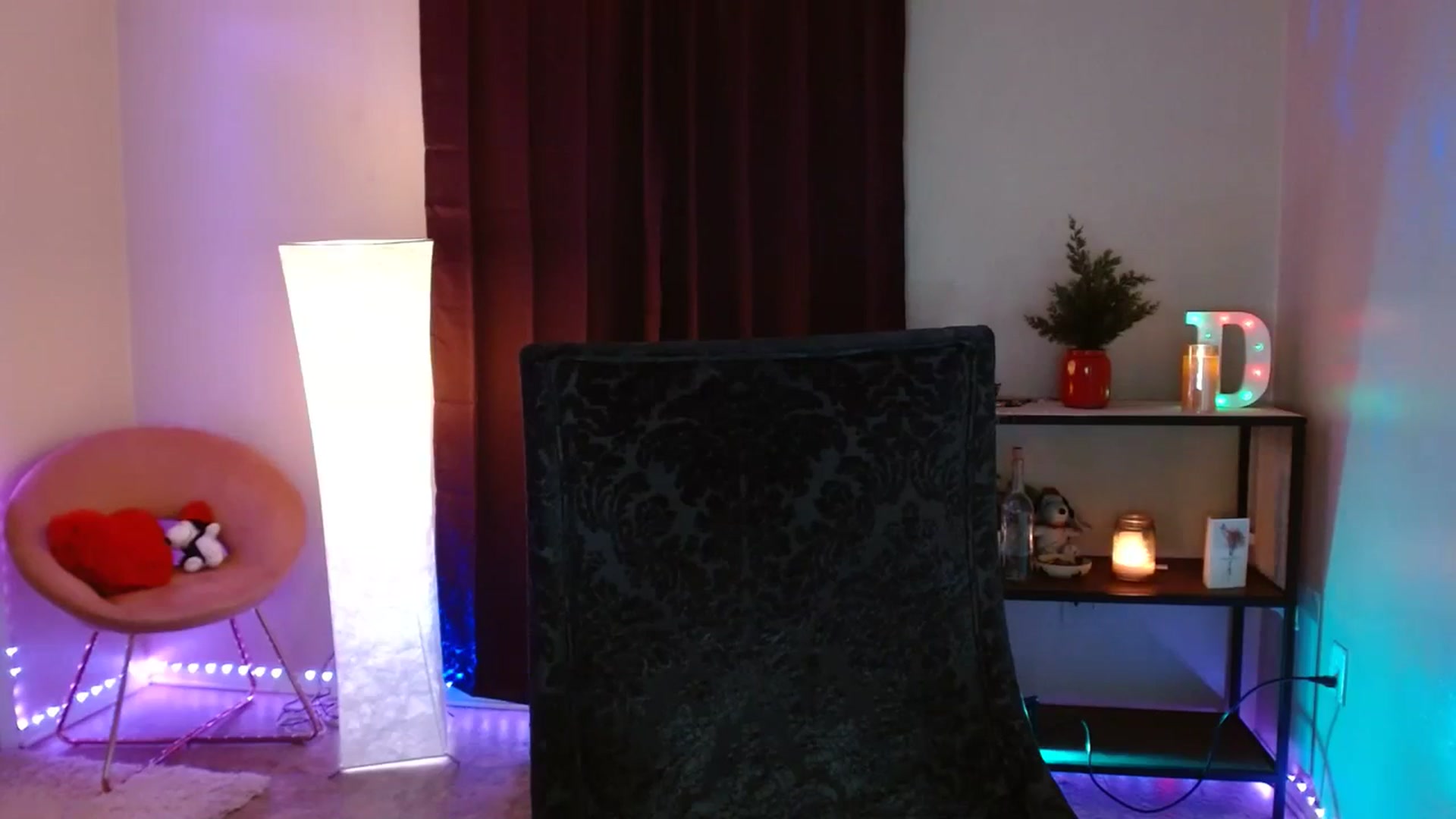 Gallery image thumbnail from DaniSpice's myfreecams stream on, 12/07/2023, 07:38 image 20 of 20