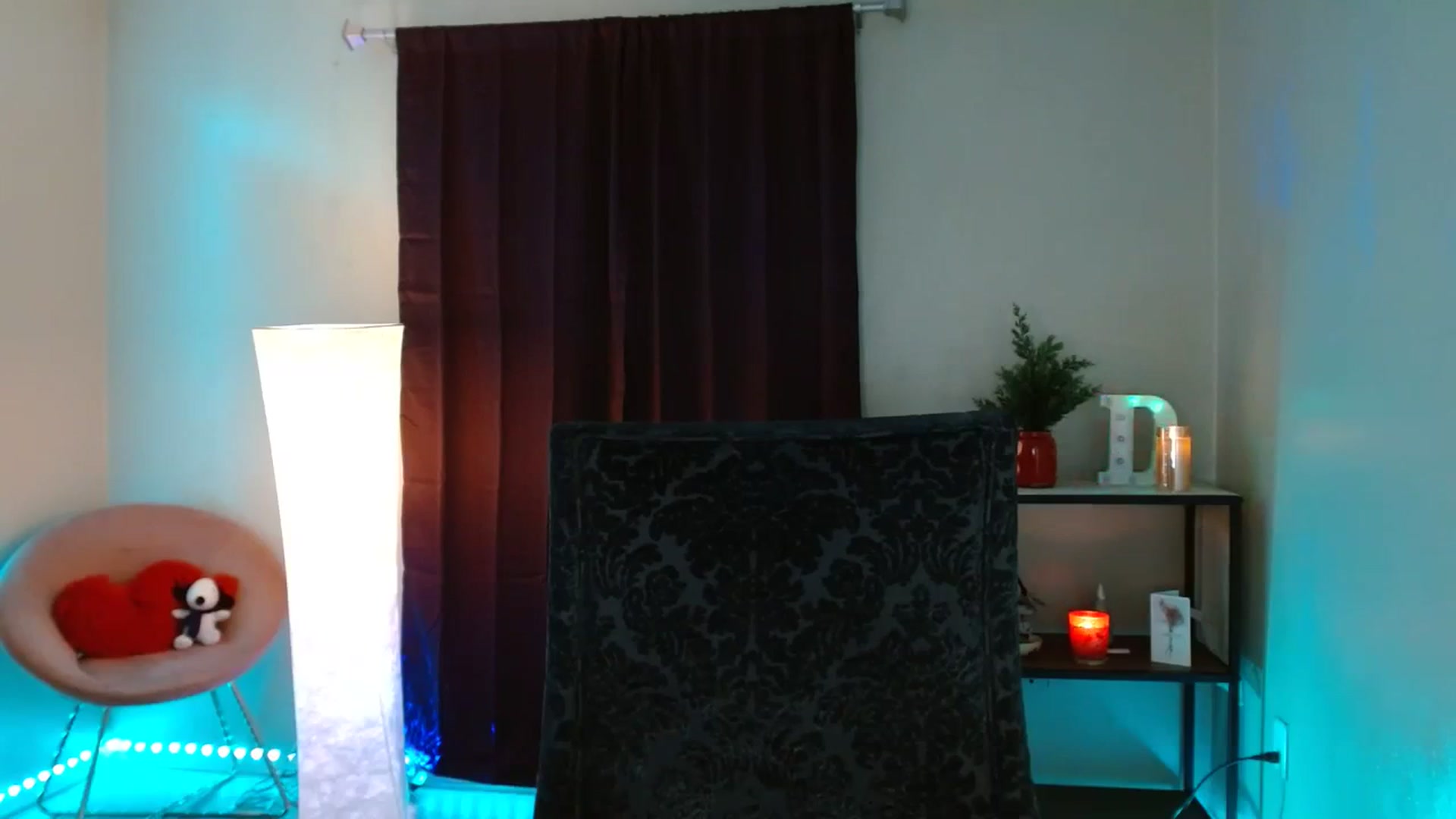 Gallery image thumbnail from DaniSpice's myfreecams stream on, 12/13/2023, 09:04 image 14 of 20