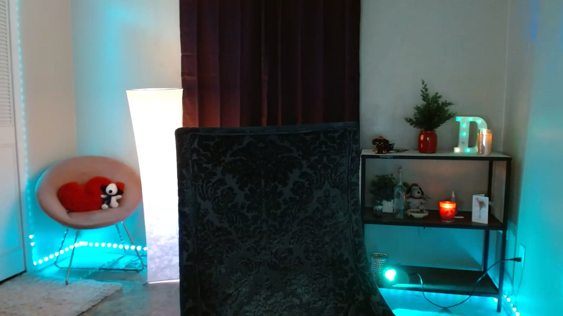 Gallery image thumbnail from DaniSpice's myfreecams stream on, 12/13/2023, 09:04 image 17 of 20