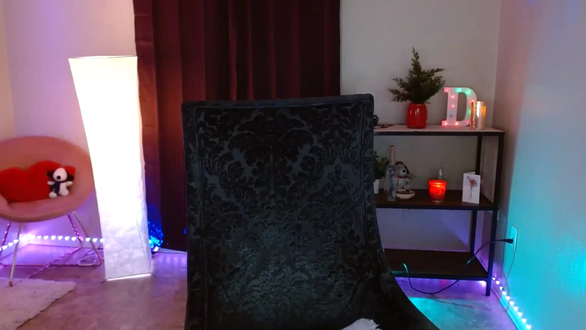 Gallery image thumbnail from DaniSpice's myfreecams stream on, 12/16/2023, 07:37 image 5 of 20