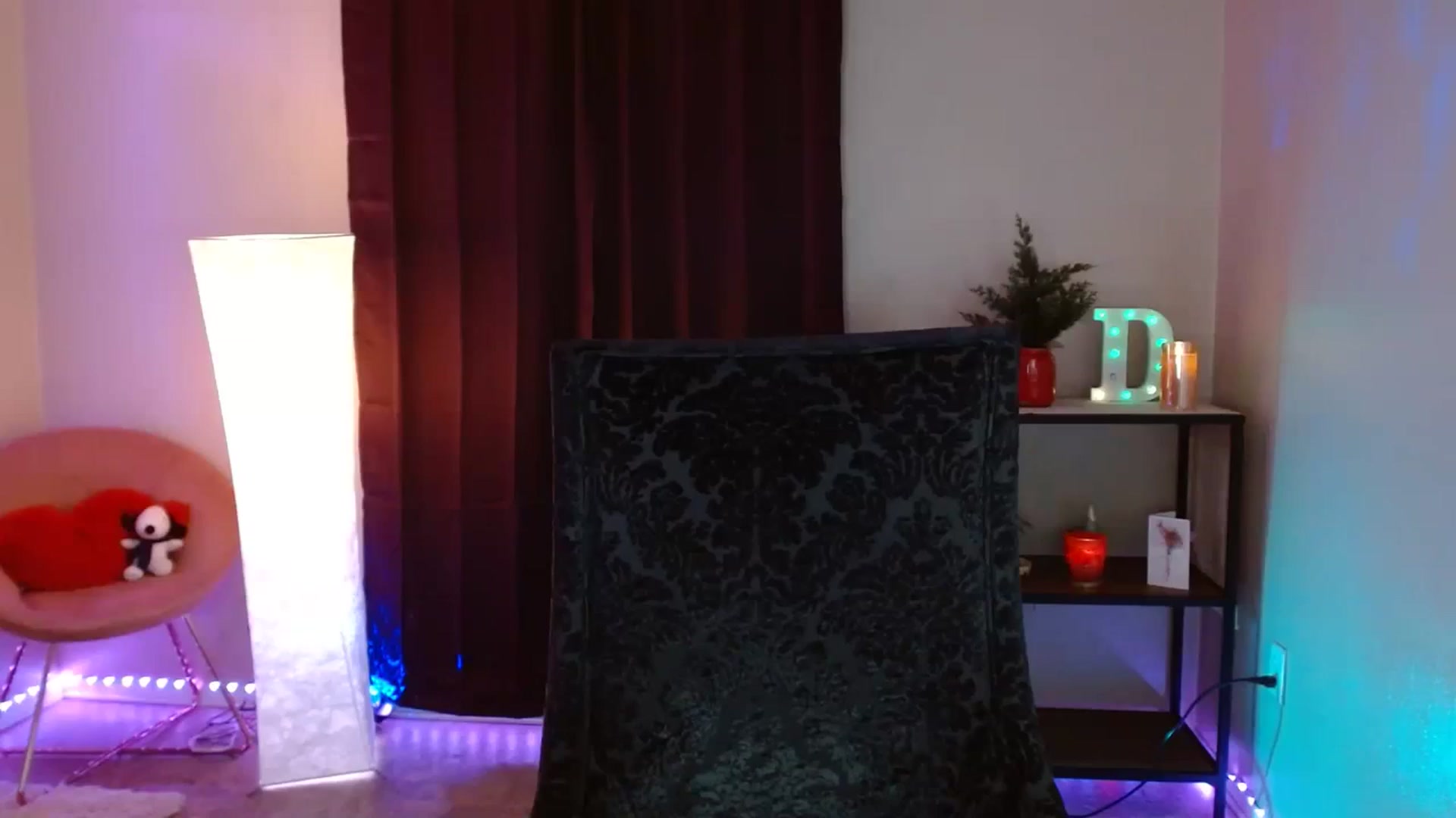 Gallery image thumbnail from DaniSpice's myfreecams stream on, 12/16/2023, 07:37 image 20 of 20