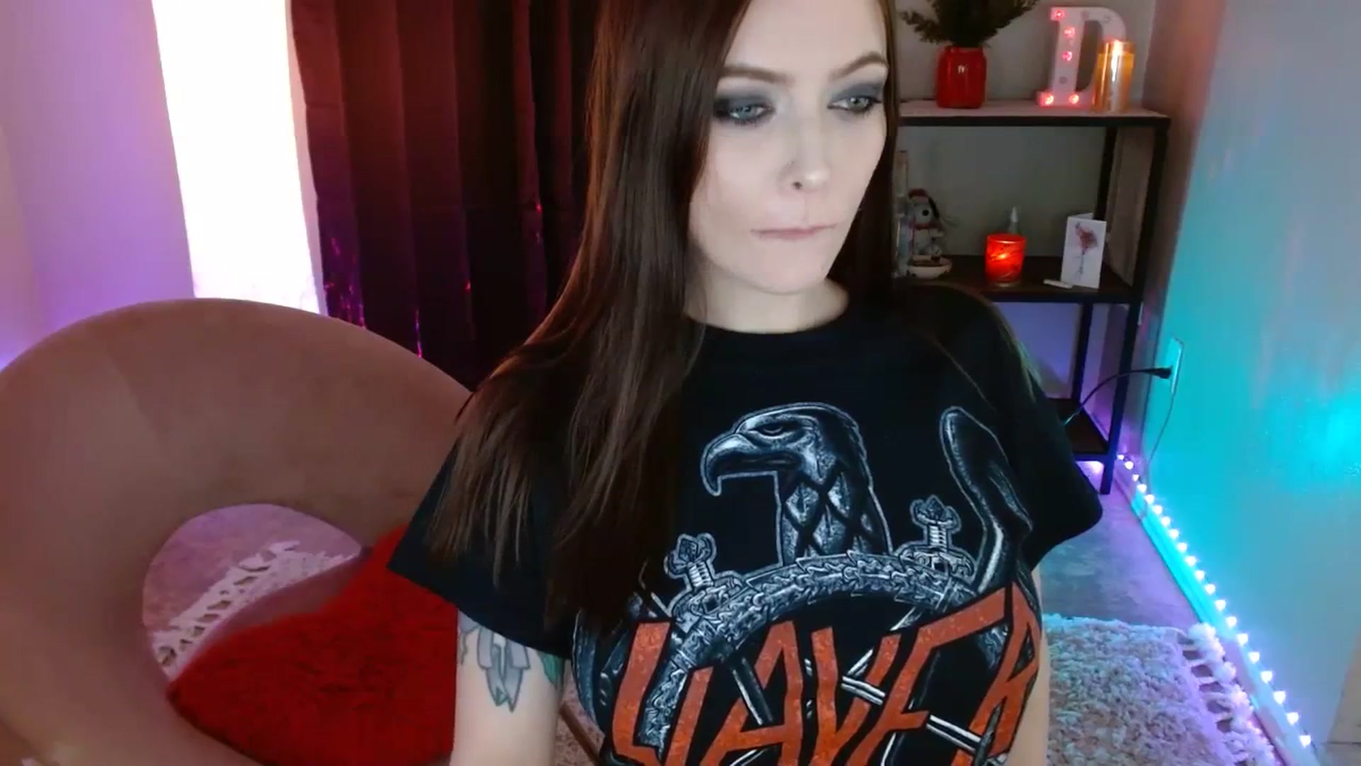 Gallery image thumbnail from DaniSpice's myfreecams stream on, 12/18/2023, 08:29 image 10 of 20