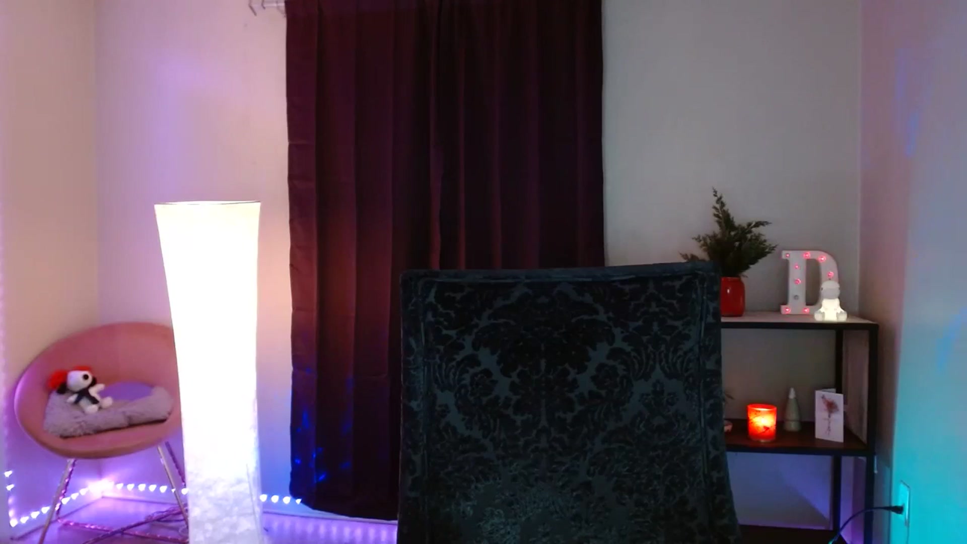 Gallery image thumbnail from DaniSpice's myfreecams stream on, 12/22/2023, 06:37 image 3 of 20