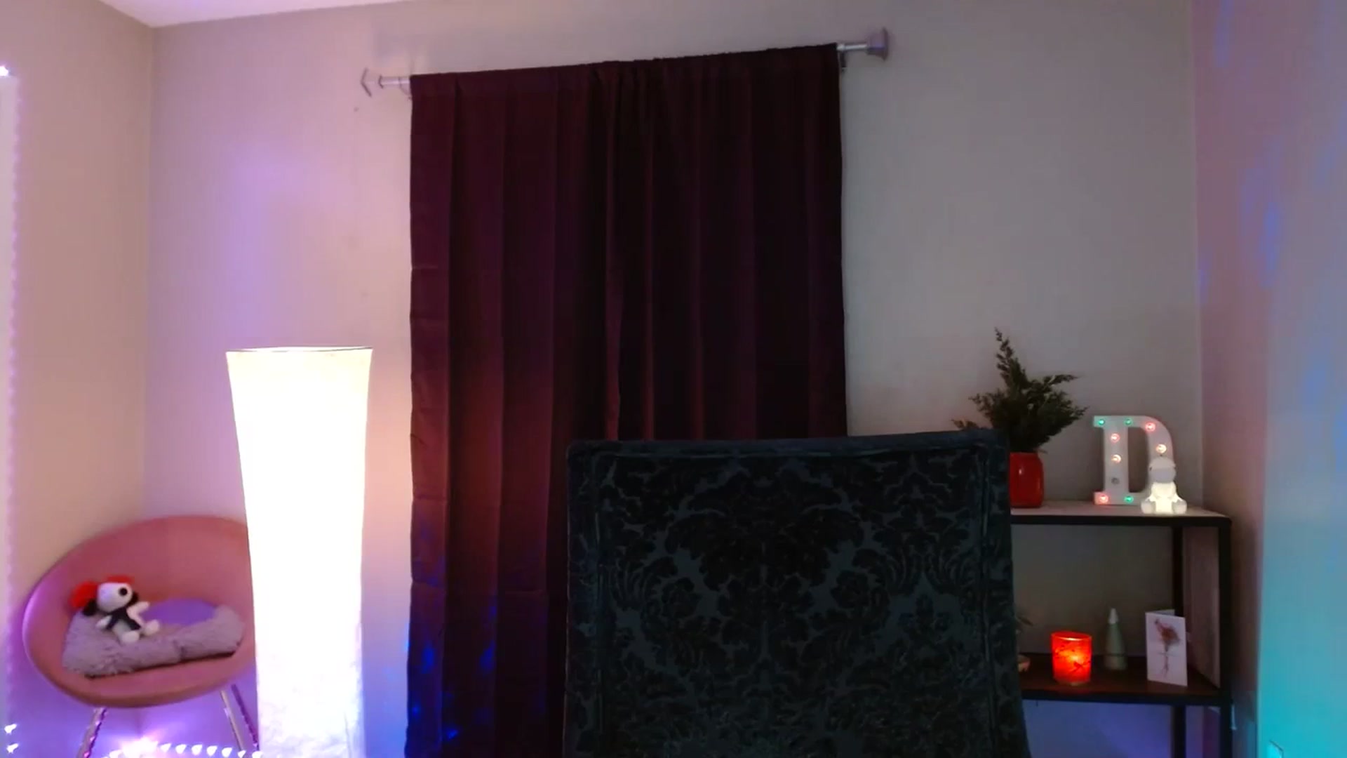 Gallery image thumbnail from DaniSpice's myfreecams stream on, 12/22/2023, 06:37 image 11 of 20