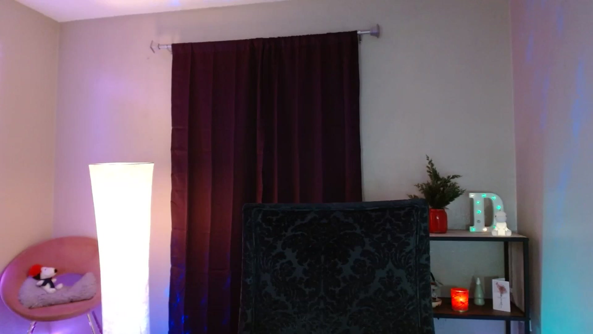 Gallery image thumbnail from DaniSpice's myfreecams stream on, 12/22/2023, 08:06 image 16 of 20