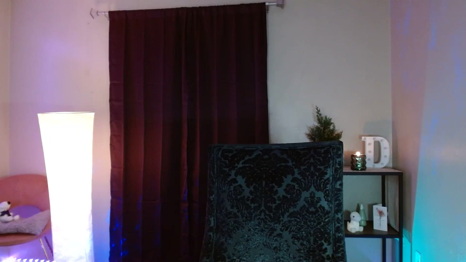 Gallery image thumbnail from DaniSpice's myfreecams stream on, 12/27/2023, 06:03 image 13 of 20