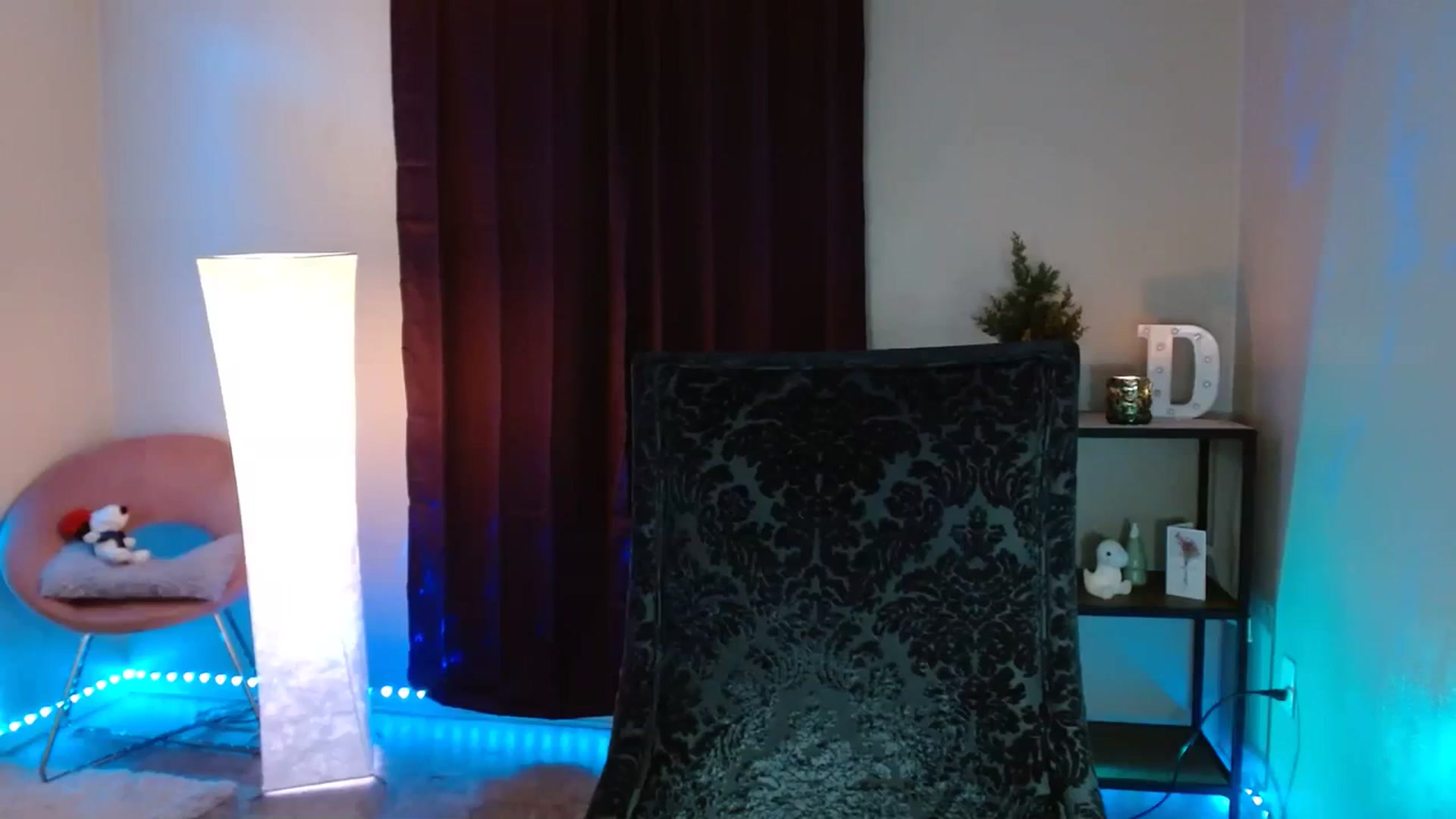 Gallery image thumbnail from DaniSpice's myfreecams stream on, 12/29/2023, 07:11 image 17 of 20
