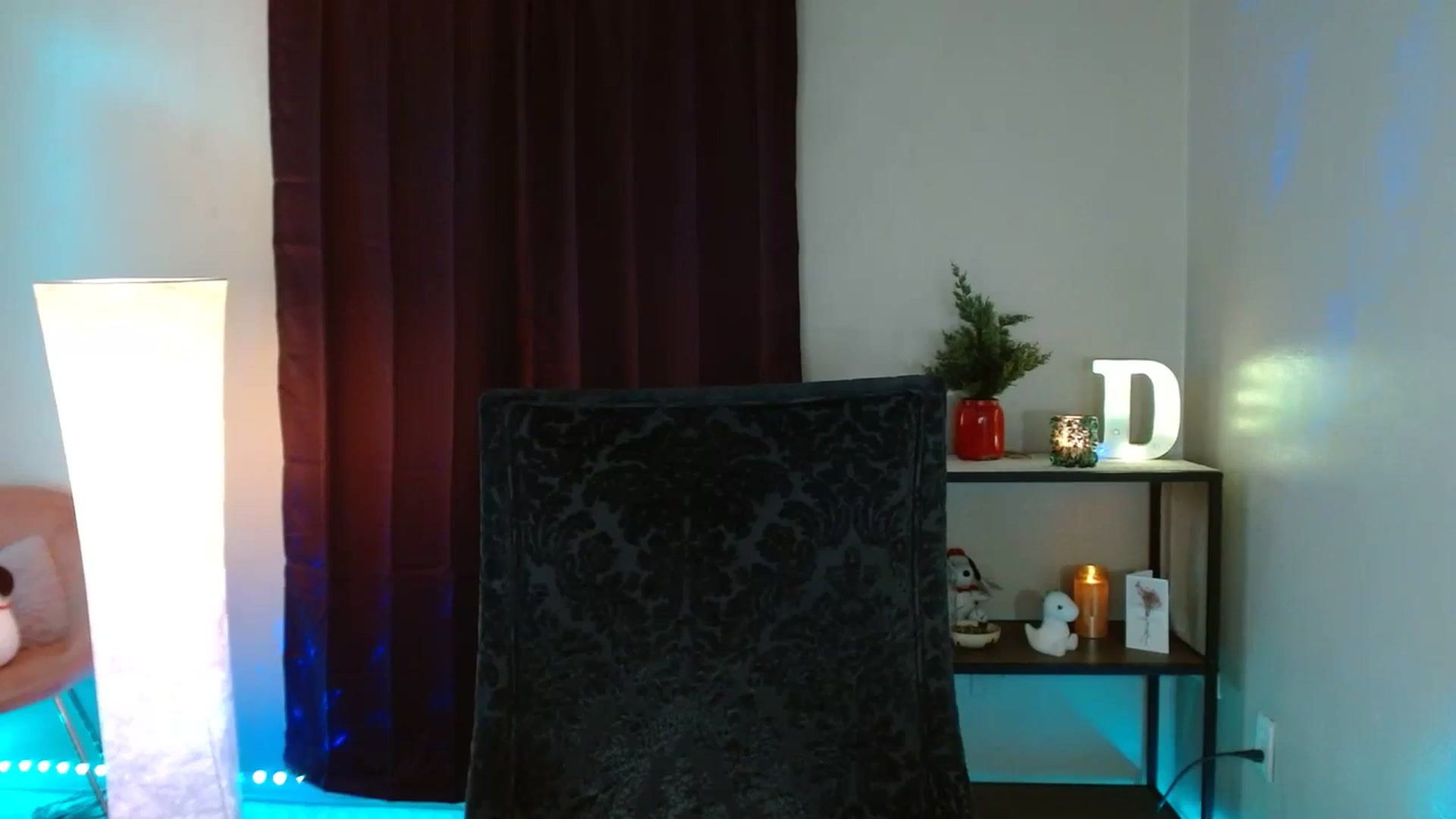 Gallery image thumbnail from DaniSpice's myfreecams stream on, 01/06/2024, 05:57 image 15 of 20