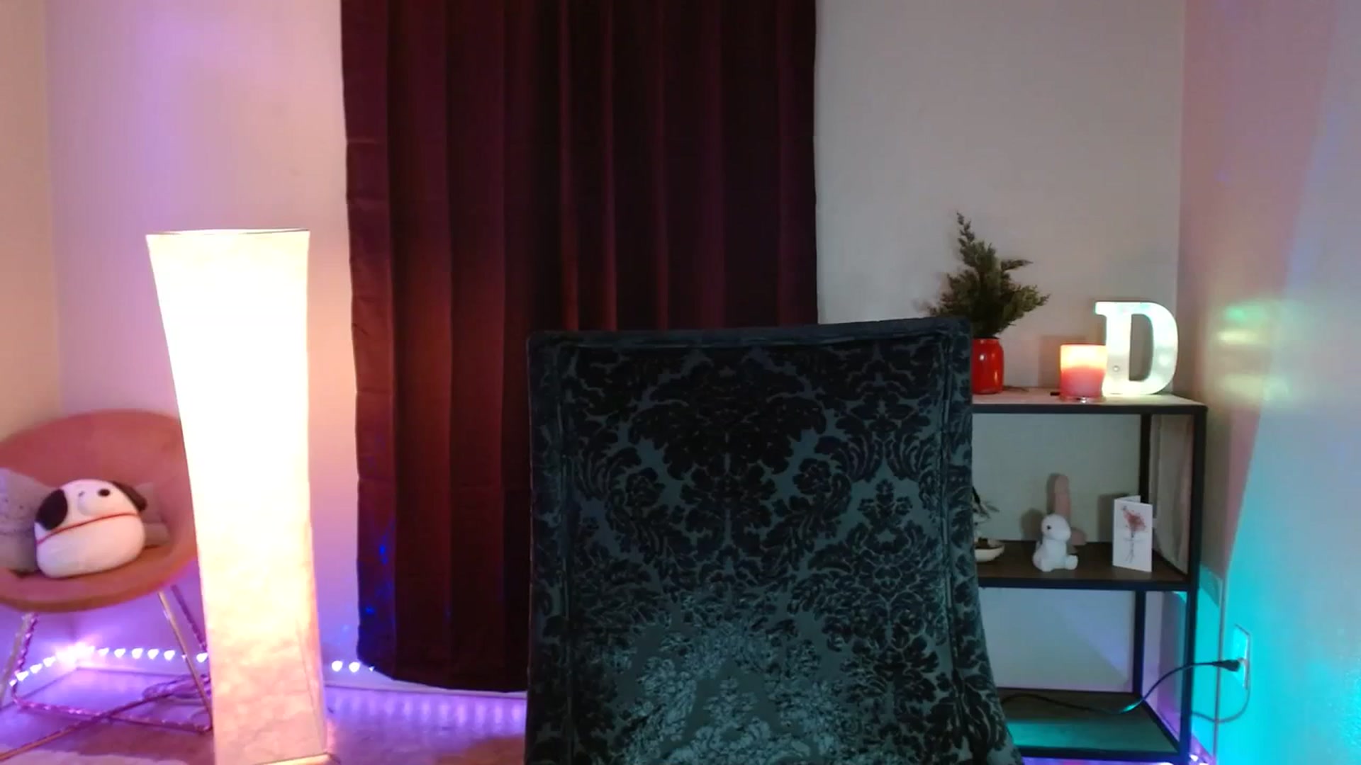 Gallery image thumbnail from DaniSpice's myfreecams stream on, 01/13/2024, 10:43 image 17 of 20