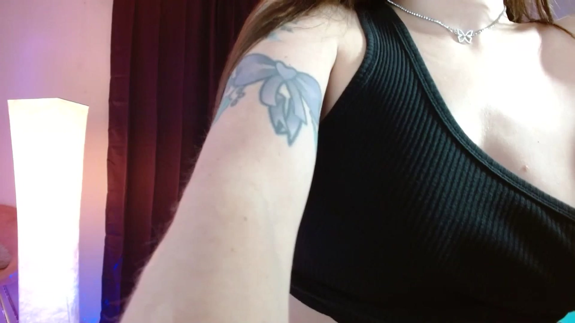 Gallery image thumbnail from DaniSpice's myfreecams stream on, 01/19/2024, 06:22 image 10 of 20