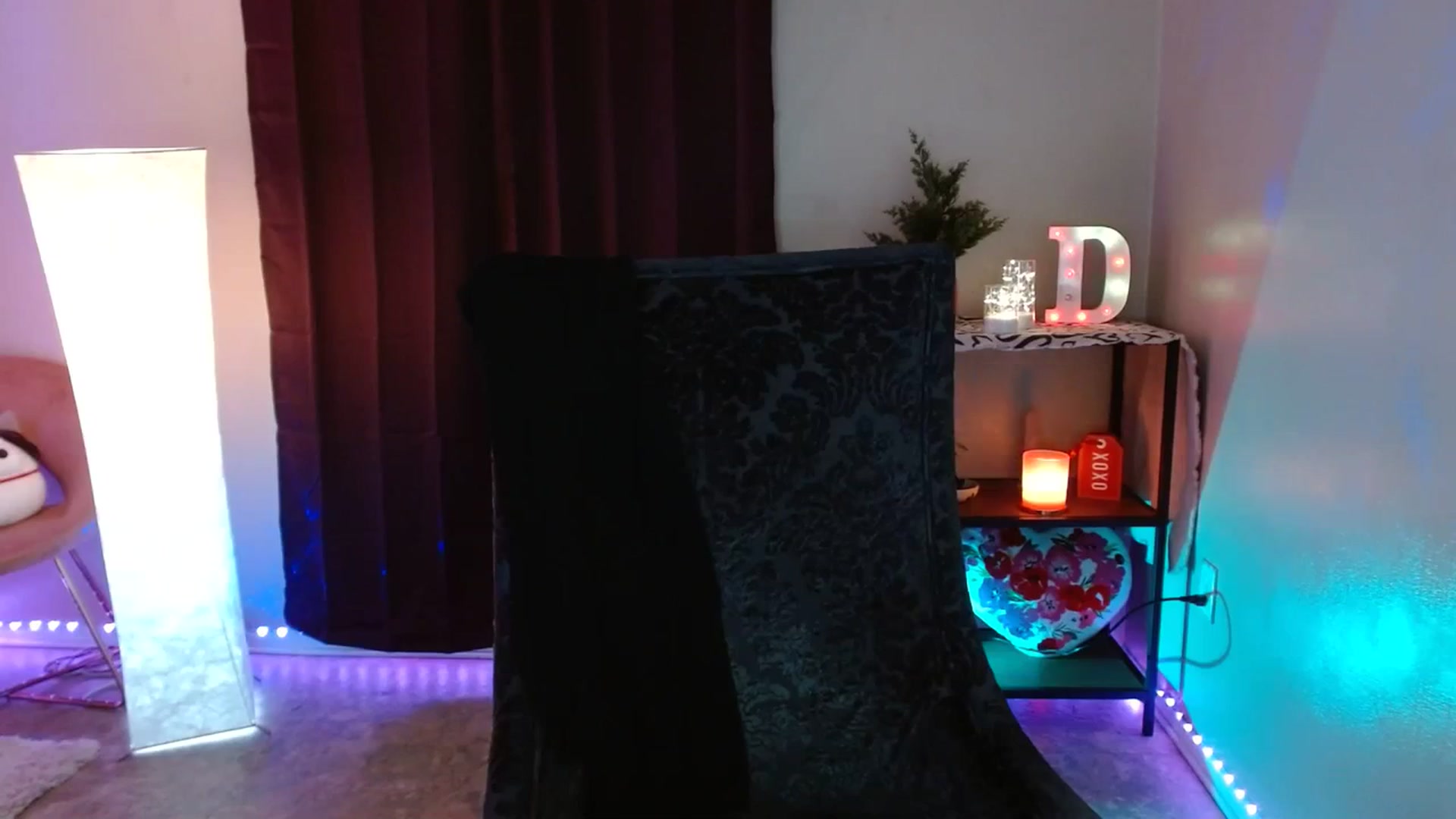 Gallery image thumbnail from DaniSpice's myfreecams stream on, 01/23/2024, 09:28 image 4 of 20