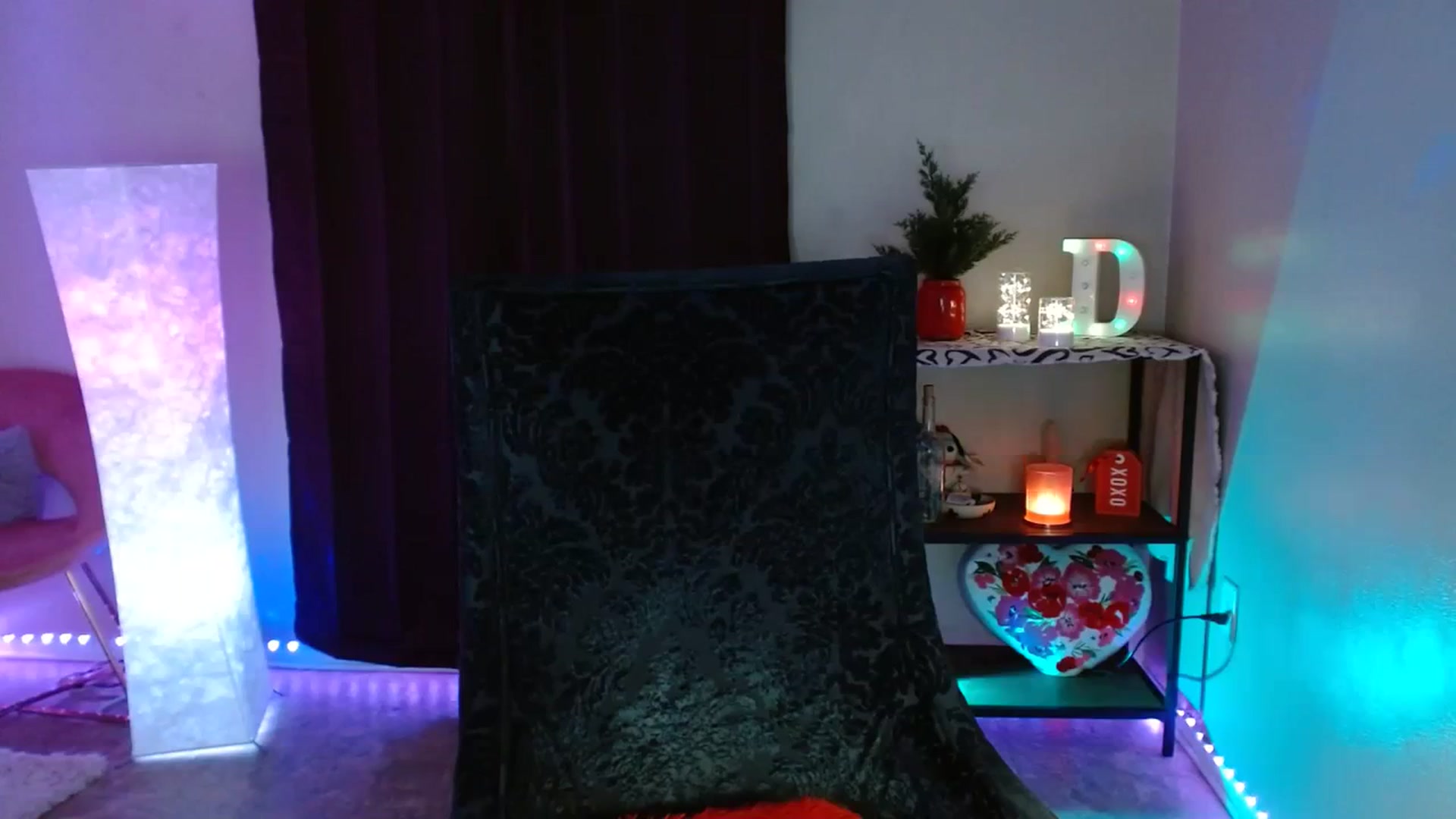 Gallery image thumbnail from DaniSpice's myfreecams stream on, 01/28/2024, 09:06 image 14 of 20