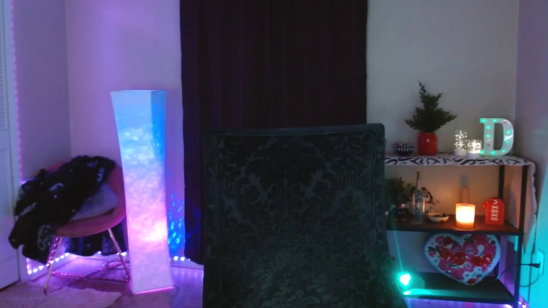 Gallery image thumbnail from DaniSpice's myfreecams stream on, 02/09/2024, 08:38 image 14 of 20