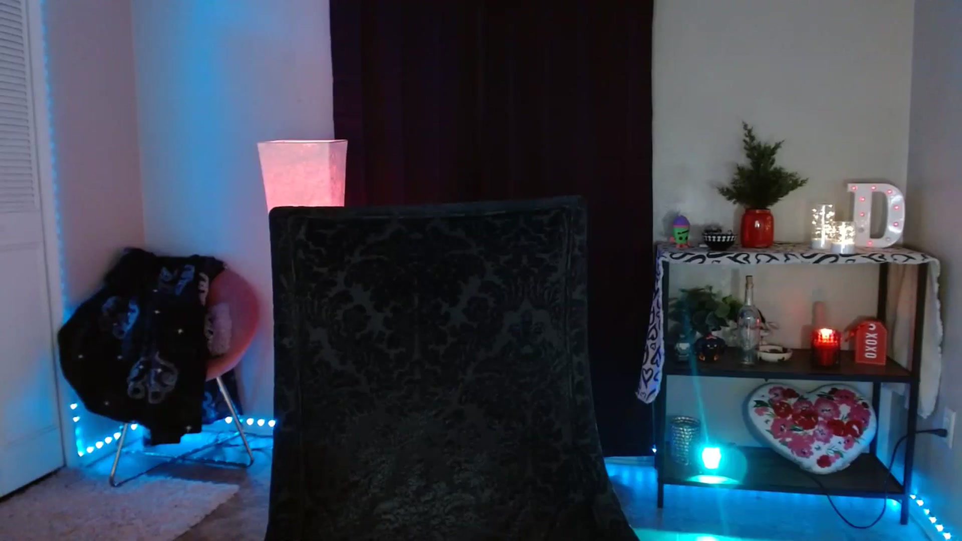 Gallery image thumbnail from DaniSpice's myfreecams stream on, 02/15/2024, 10:56 image 12 of 20