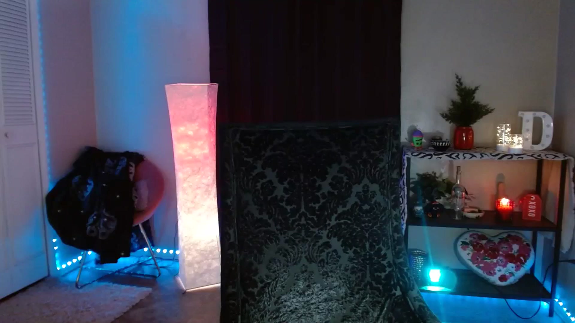 Gallery image thumbnail from DaniSpice's myfreecams stream on, 02/15/2024, 10:56 image 19 of 20