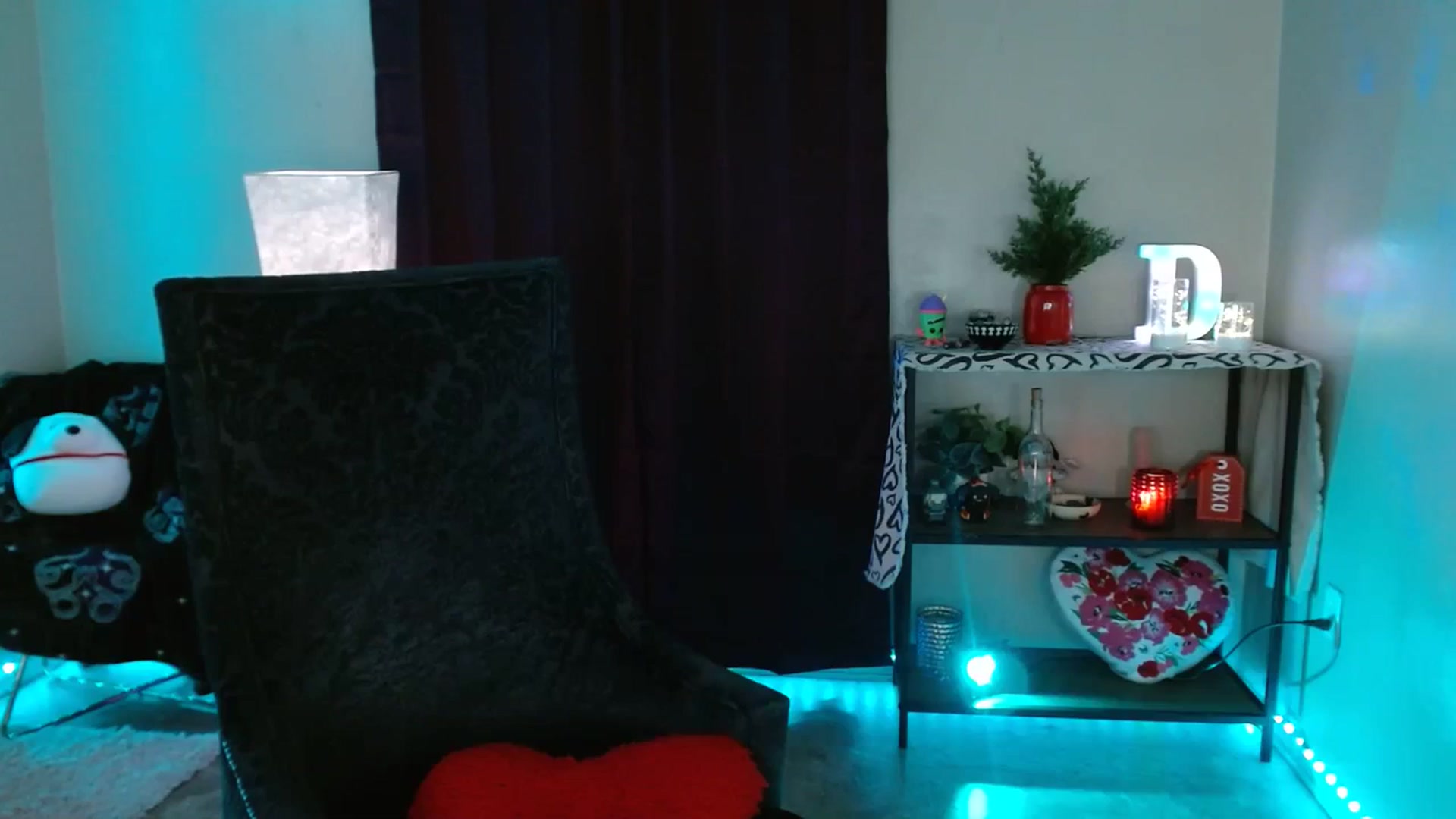 Gallery image thumbnail from DaniSpice's myfreecams stream on, 02/23/2024, 07:20 image 7 of 20