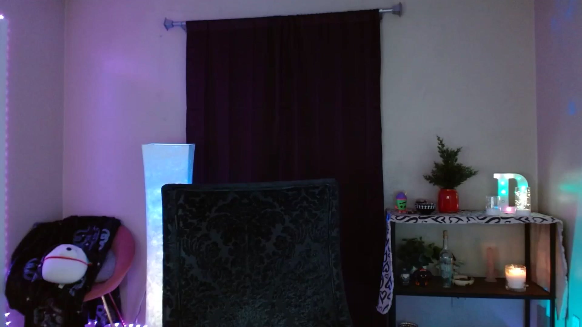 Gallery image thumbnail from DaniSpice's myfreecams stream on, 03/03/2024, 07:43 image 4 of 20
