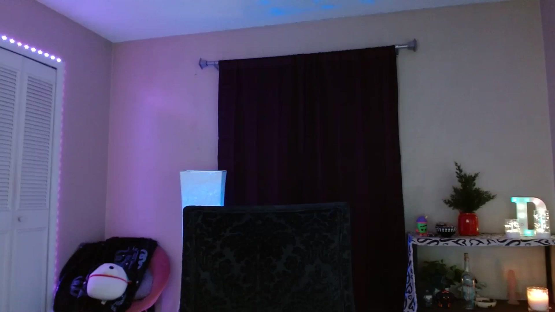 Gallery image thumbnail from DaniSpice's myfreecams stream on, 03/03/2024, 09:39 image 10 of 20