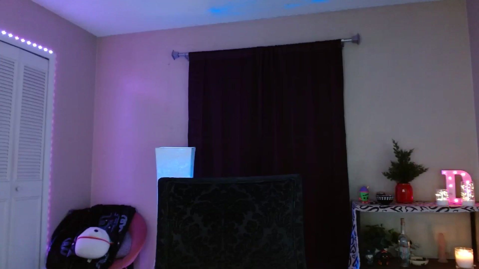Gallery image thumbnail from DaniSpice's myfreecams stream on, 03/03/2024, 09:39 image 12 of 20