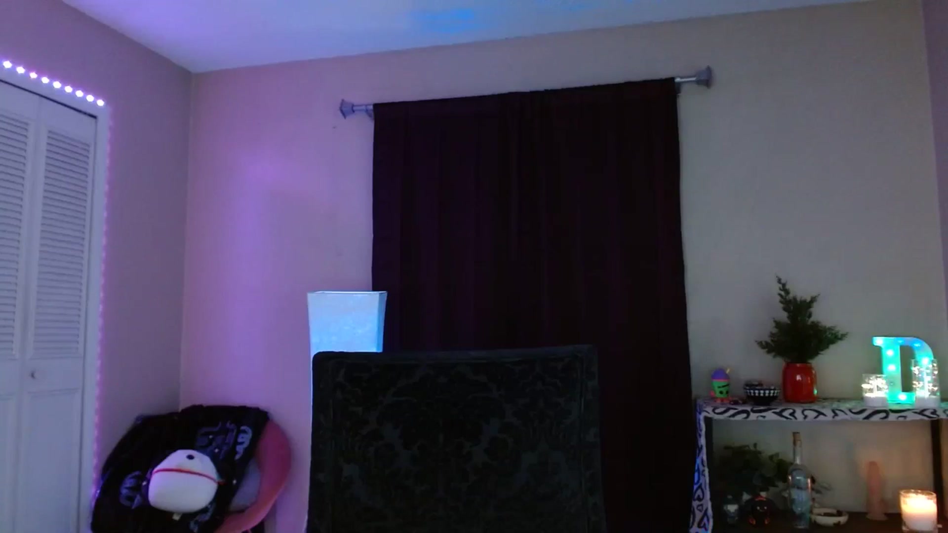 Gallery image thumbnail from DaniSpice's myfreecams stream on, 03/03/2024, 09:39 image 11 of 20
