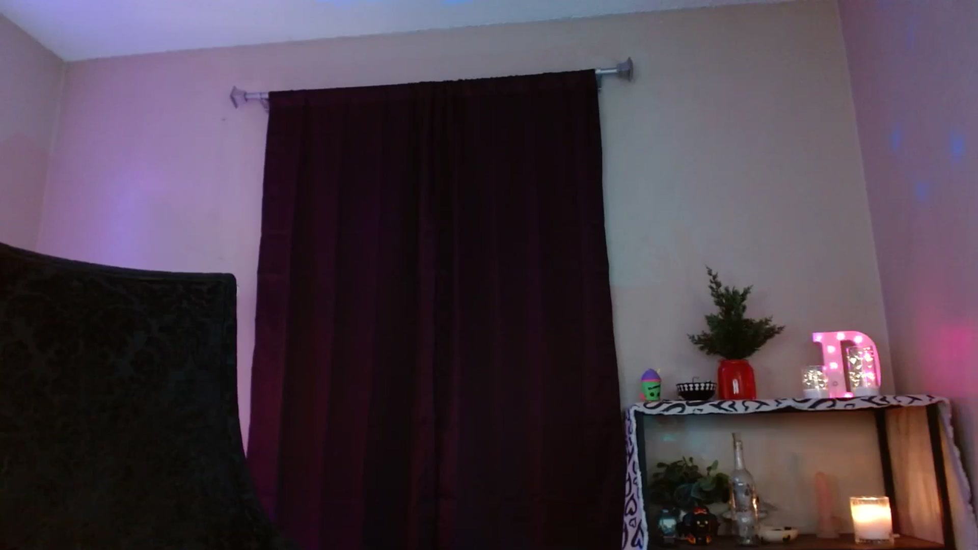 Gallery image thumbnail from DaniSpice's myfreecams stream on, 03/05/2024, 07:43 image 11 of 20
