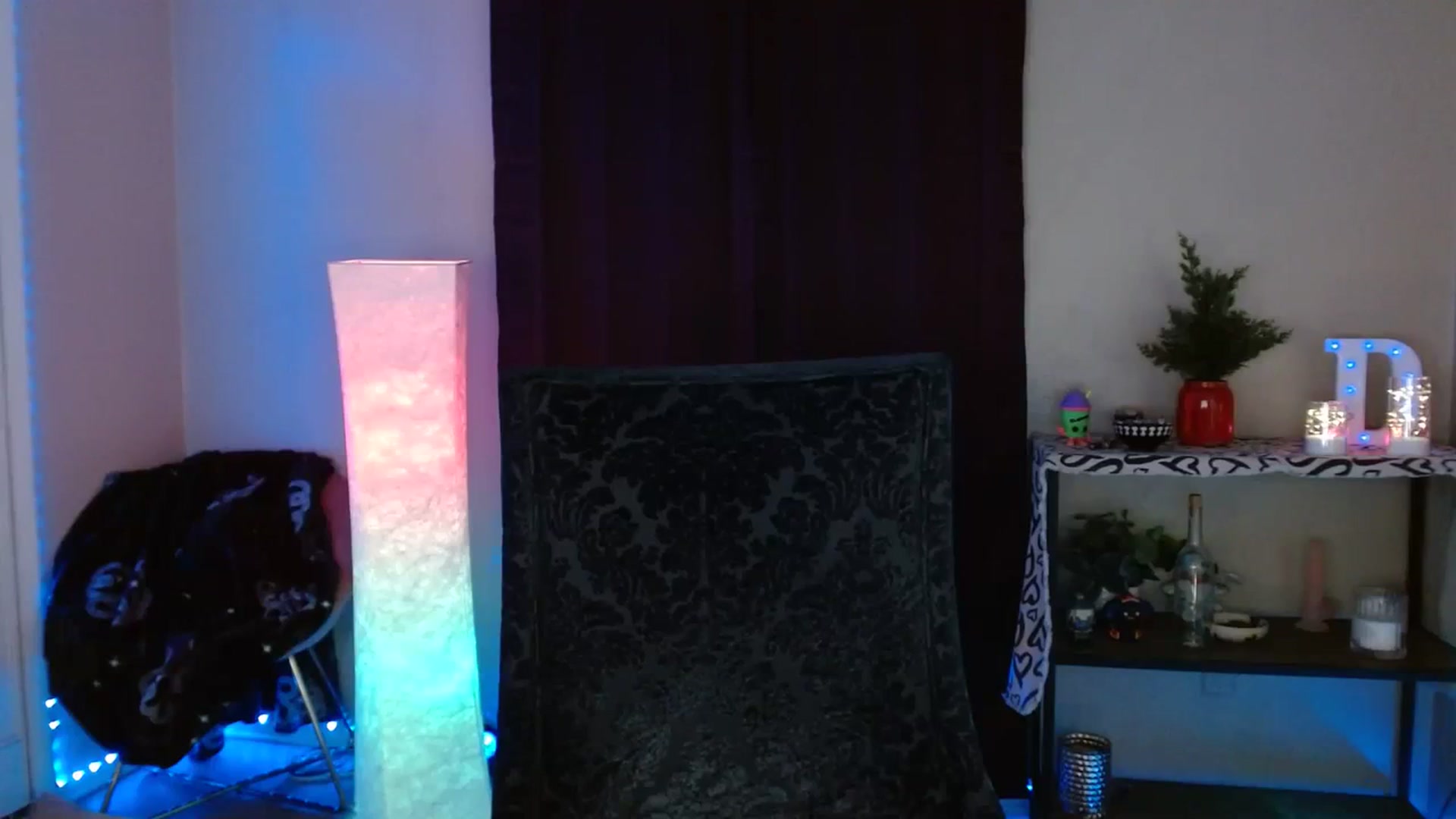 Gallery image thumbnail from DaniSpice's myfreecams stream on, 03/07/2024, 08:56 image 18 of 20