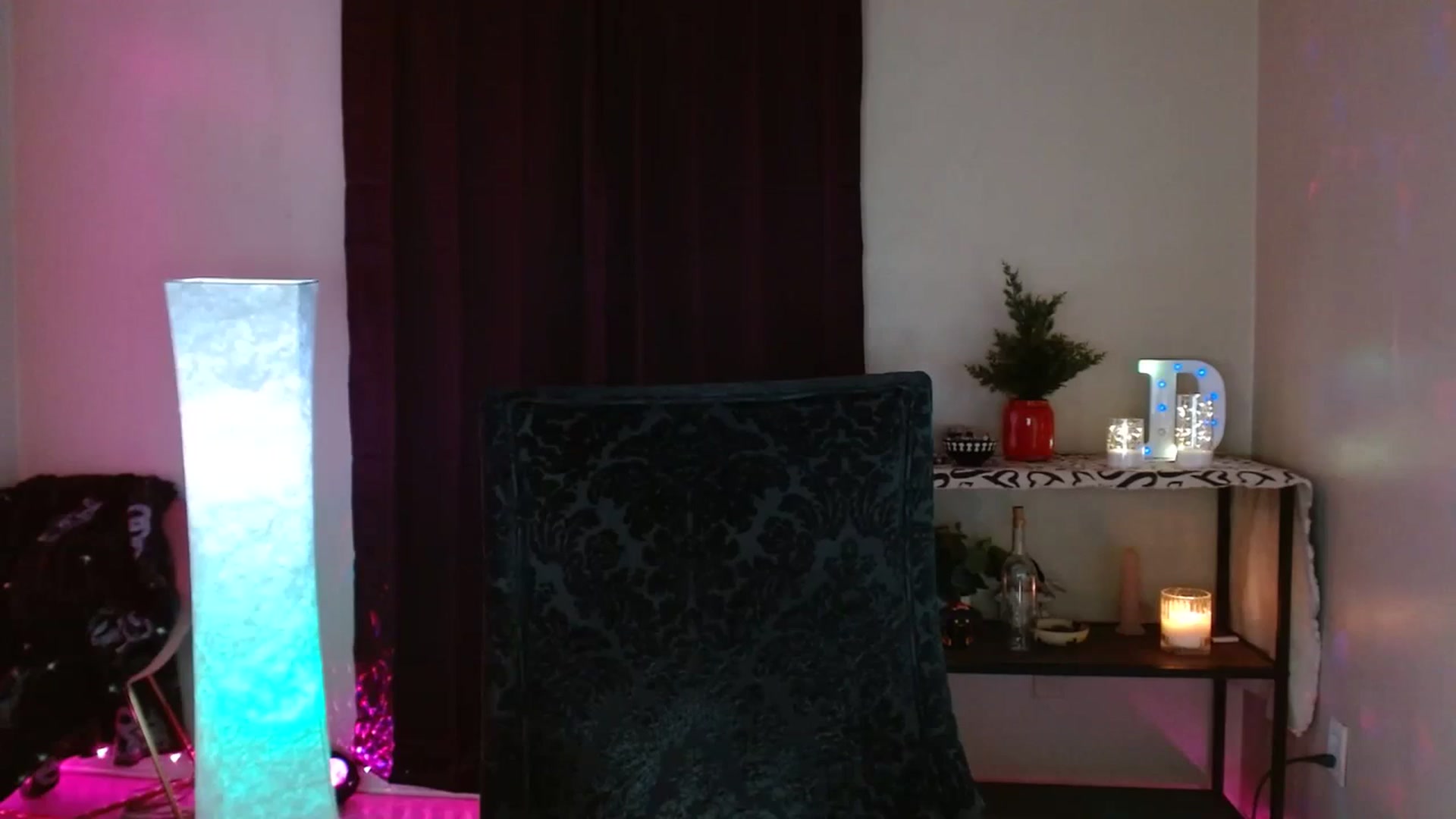Gallery image thumbnail from DaniSpice's myfreecams stream on, 03/08/2024, 10:36 image 9 of 20