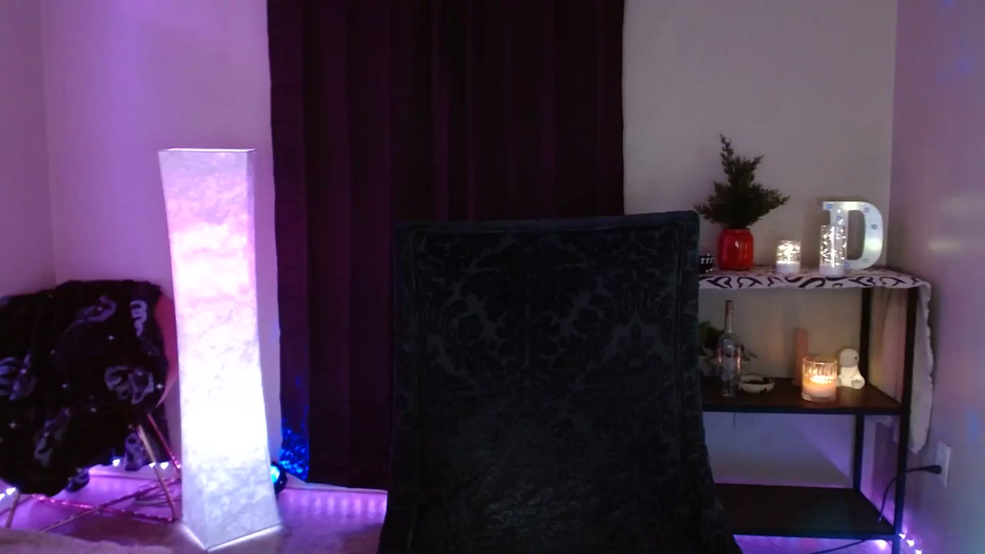 Gallery image thumbnail from DaniSpice's myfreecams stream on, 03/10/2024, 11:01 image 17 of 20