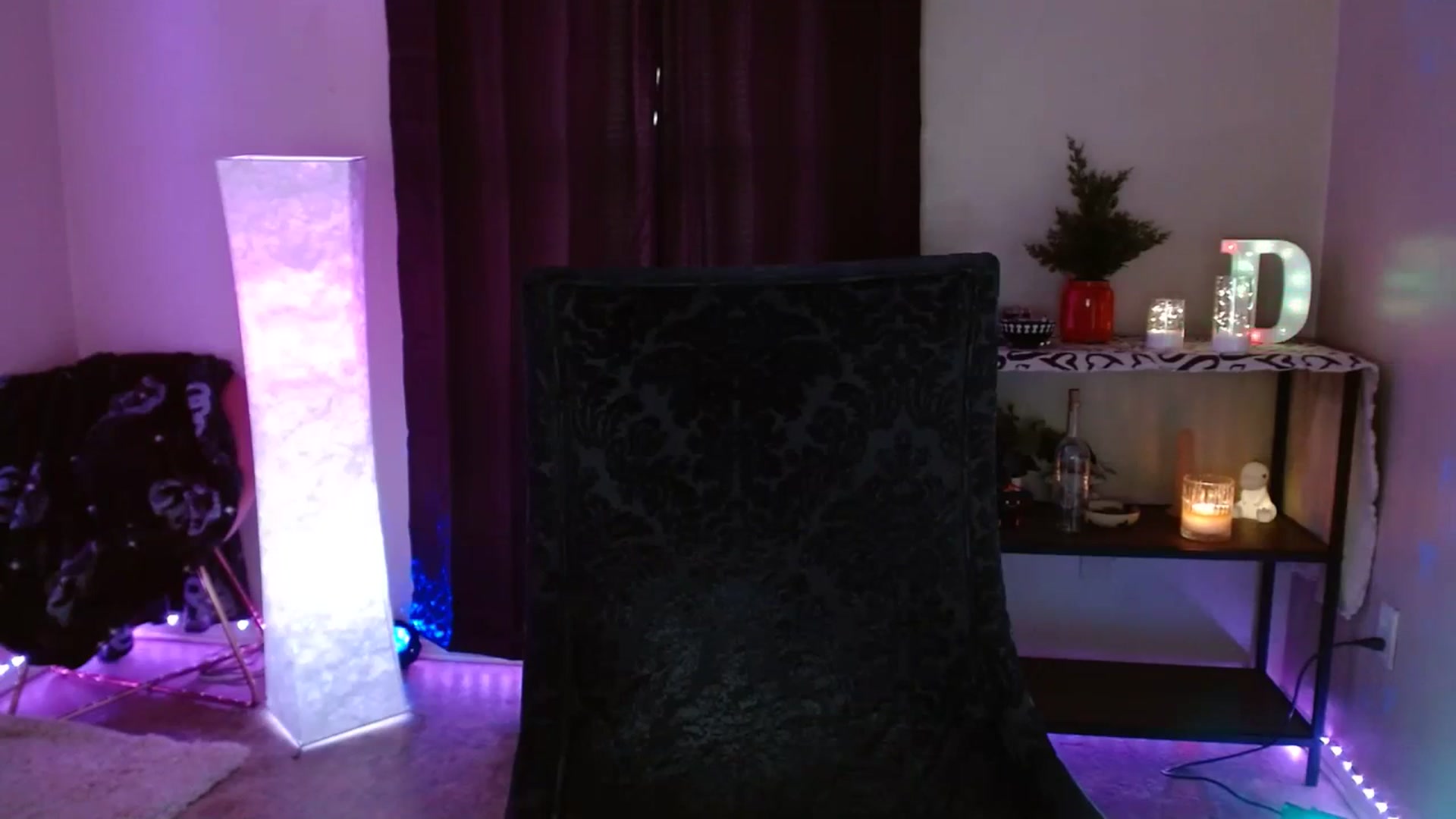 Gallery image thumbnail from DaniSpice's myfreecams stream on, 03/10/2024, 12:59 image 14 of 20