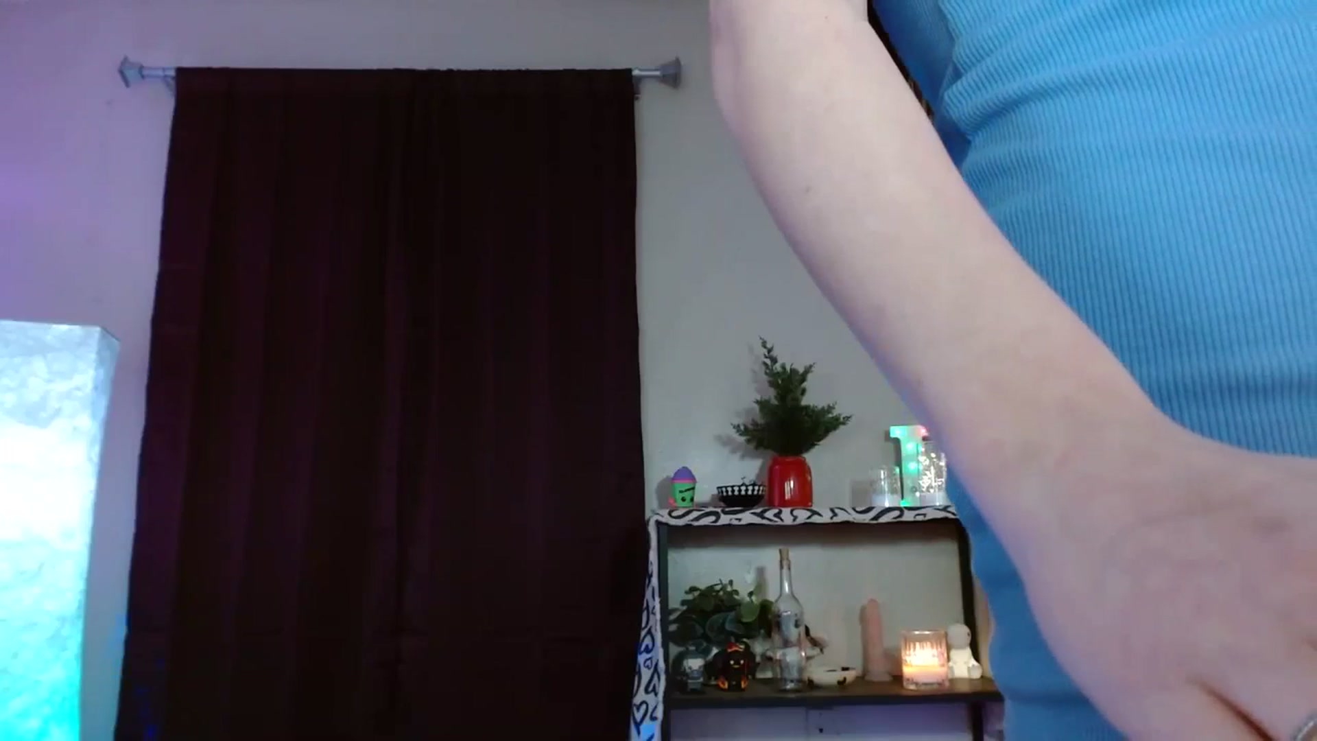 Gallery image thumbnail from DaniSpice's myfreecams stream on, 03/12/2024, 07:30 image 7 of 20