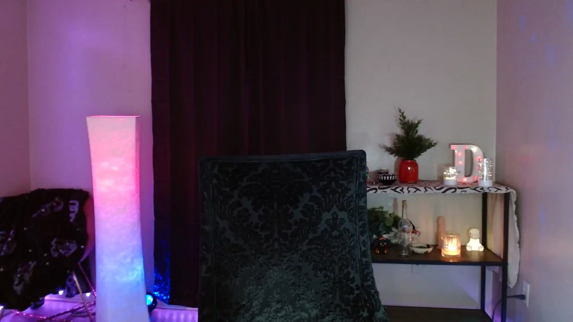 Gallery image thumbnail from DaniSpice's myfreecams stream on, 03/17/2024, 06:06 image 7 of 20