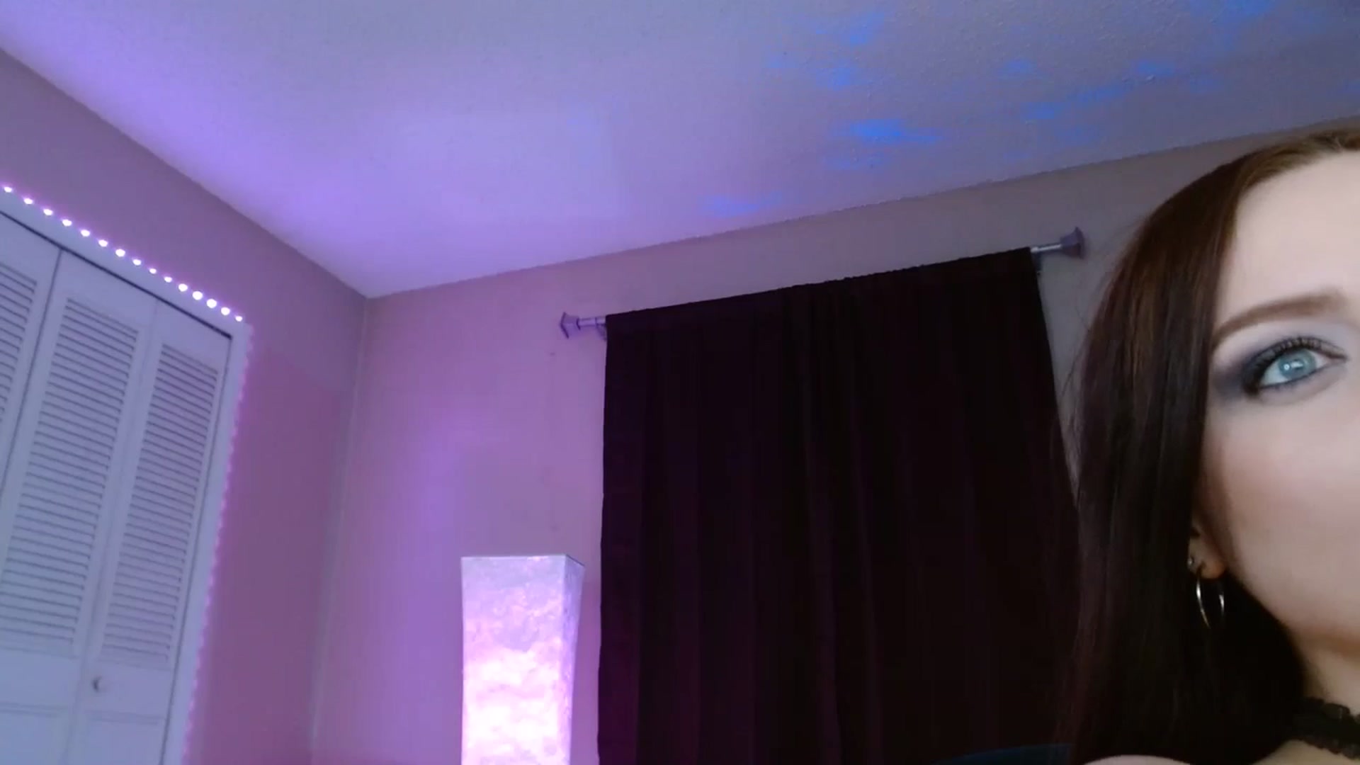Gallery image thumbnail from DaniSpice's myfreecams stream on, 04/05/2024, 08:12 image 6 of 20