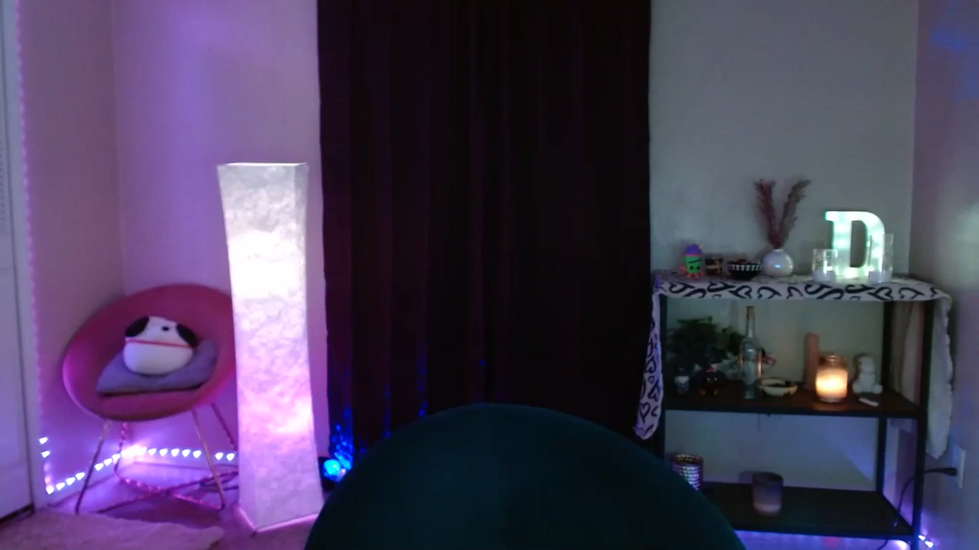 Gallery image thumbnail from DaniSpice's myfreecams stream on, 04/10/2024, 08:54 image 17 of 20