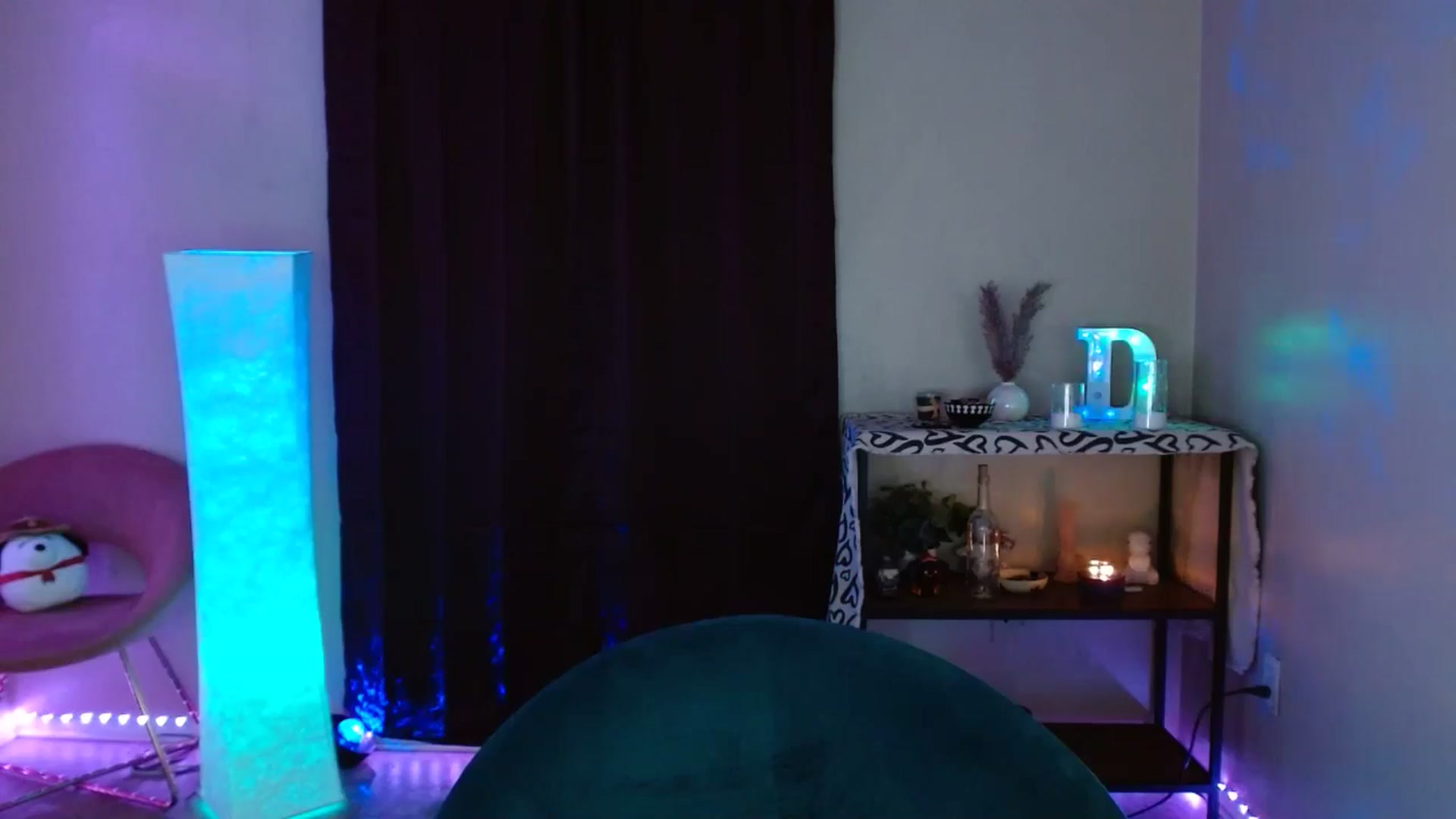 Gallery image thumbnail from DaniSpice's myfreecams stream on, 04/20/2024, 06:54 image 3 of 20
