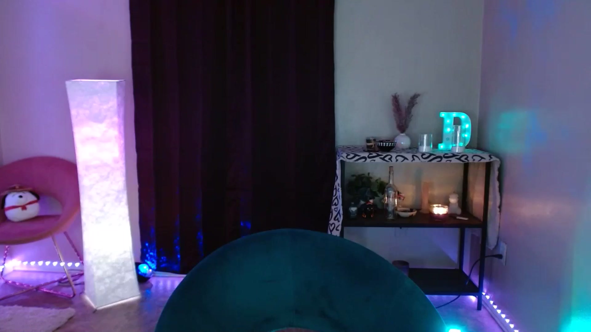 Gallery image thumbnail from DaniSpice's myfreecams stream on, 04/21/2024, 07:17 image 5 of 20