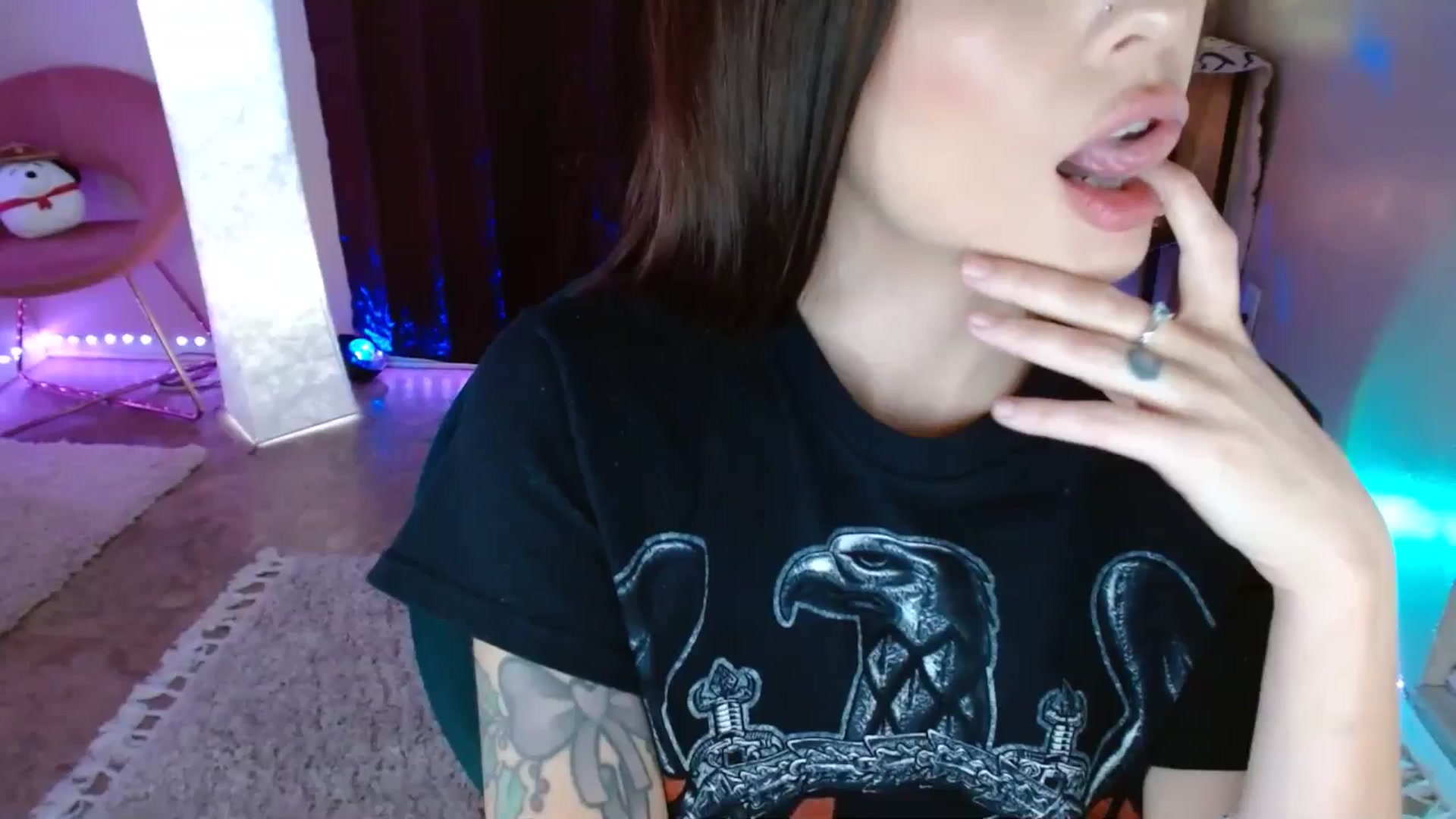 Gallery image thumbnail from DaniSpice's myfreecams stream on, 04/22/2024, 07:33 image 11 of 20