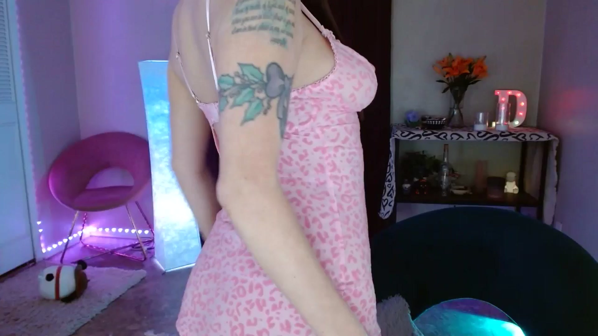 Gallery image thumbnail from DaniSpice's myfreecams stream on, 04/29/2024, 08:47 image 15 of 20