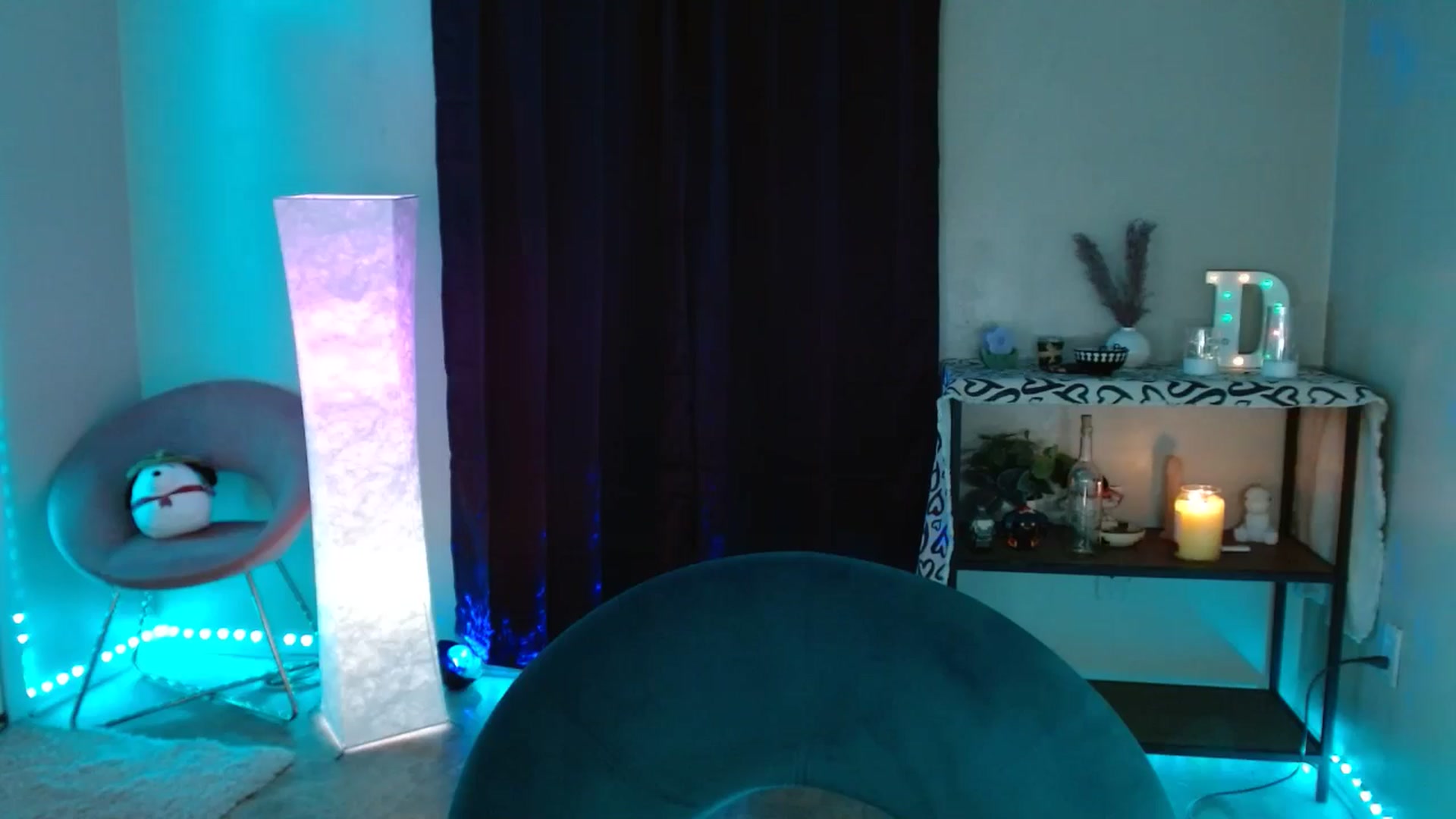 Gallery image thumbnail from DaniSpice's myfreecams stream on, 05/04/2024, 09:05 image 11 of 20