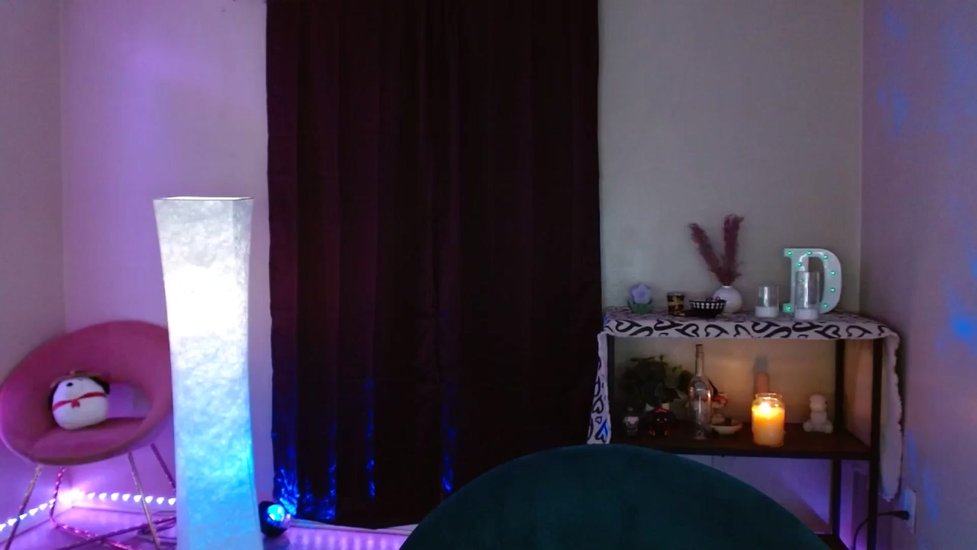Gallery image thumbnail from DaniSpice's myfreecams stream on, 05/07/2024, 05:02 image 16 of 20