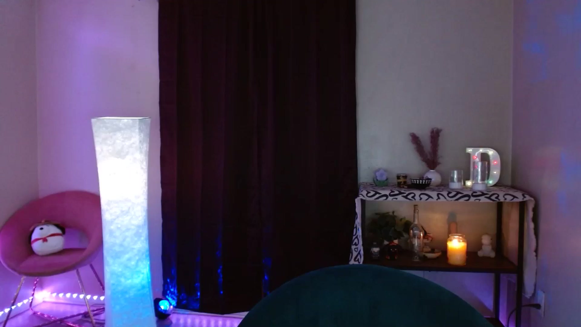 Gallery image thumbnail from DaniSpice's myfreecams stream on, 05/07/2024, 05:02 image 17 of 20