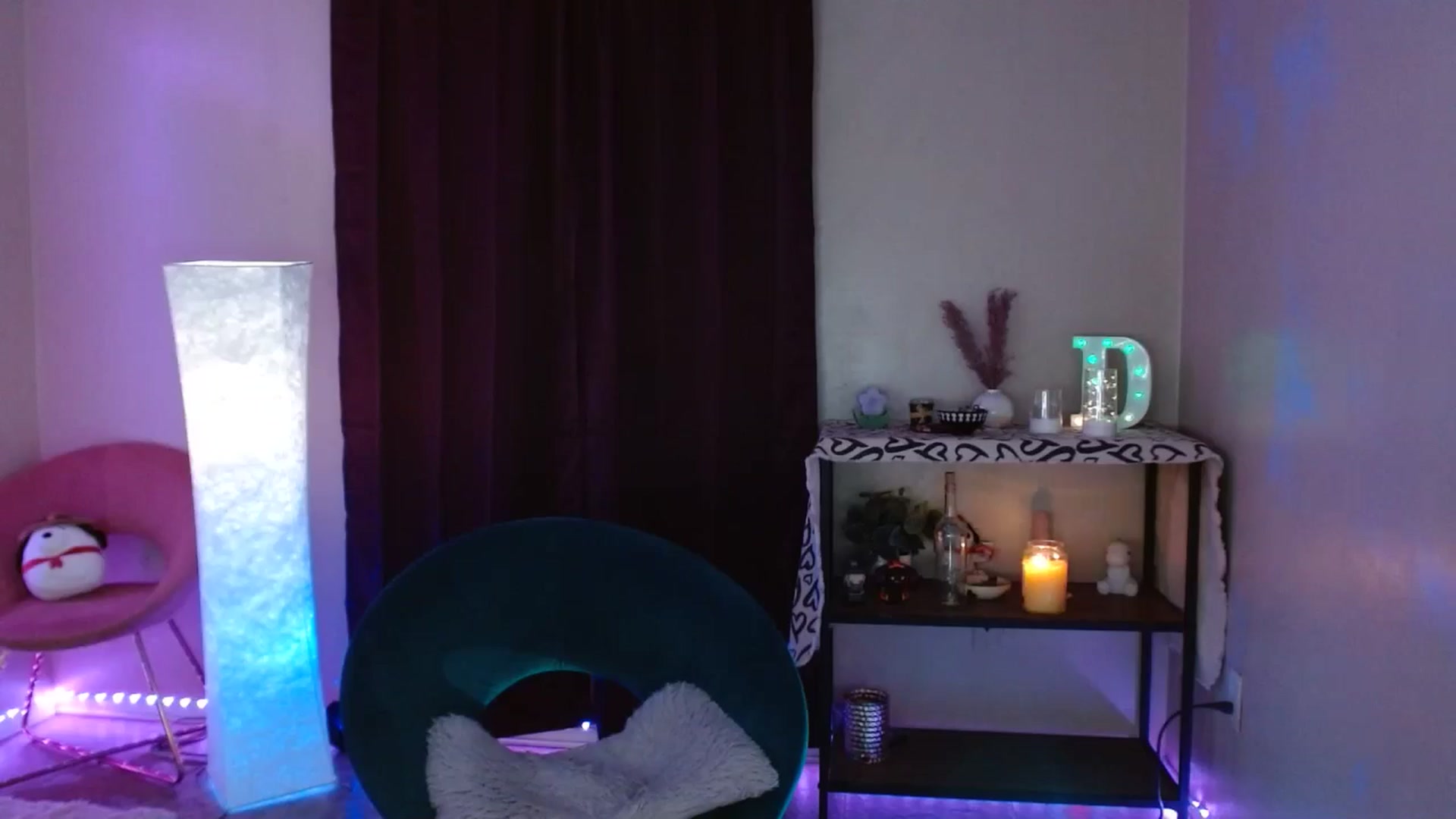 Gallery image thumbnail from DaniSpice's myfreecams stream on, 05/07/2024, 06:34 image 13 of 20
