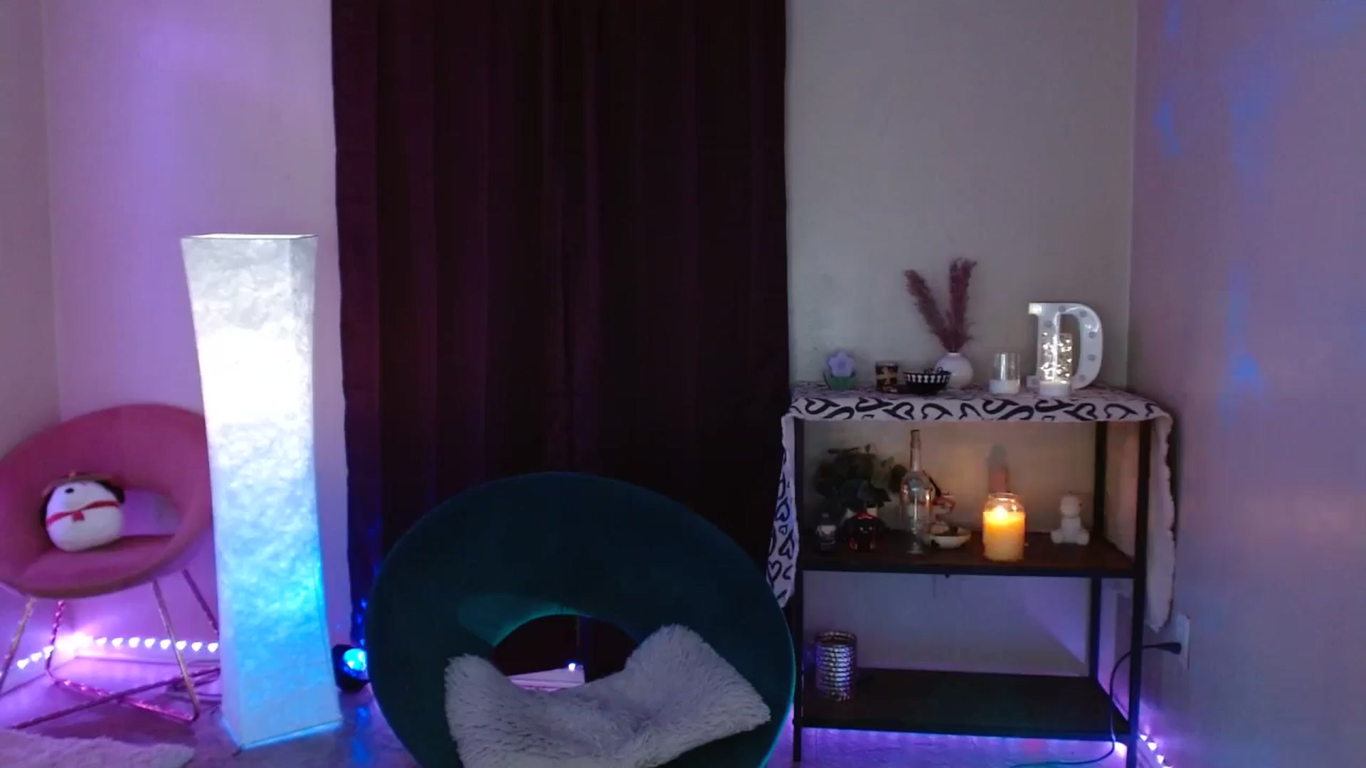 Gallery image thumbnail from DaniSpice's myfreecams stream on, 05/07/2024, 06:34 image 18 of 20