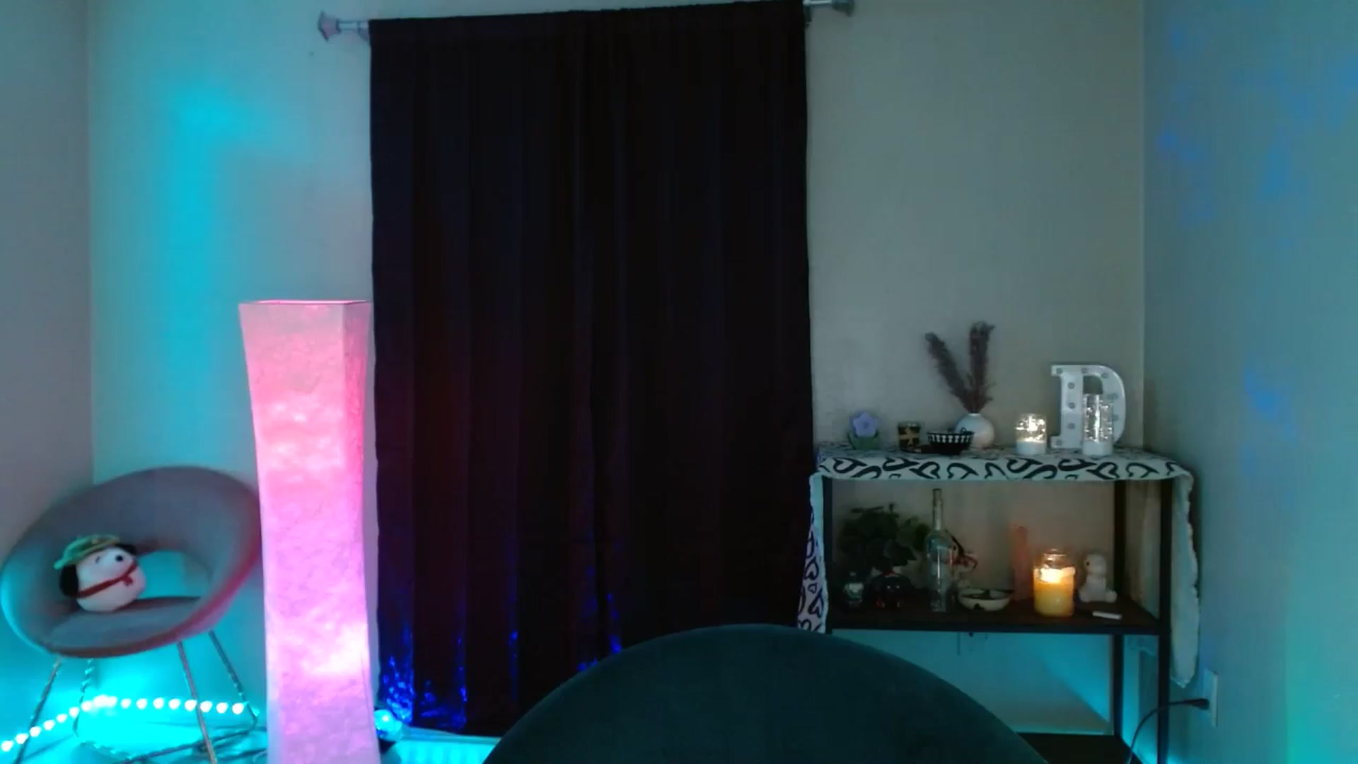 Gallery image thumbnail from DaniSpice's myfreecams stream on, 05/16/2024, 06:51 image 14 of 20