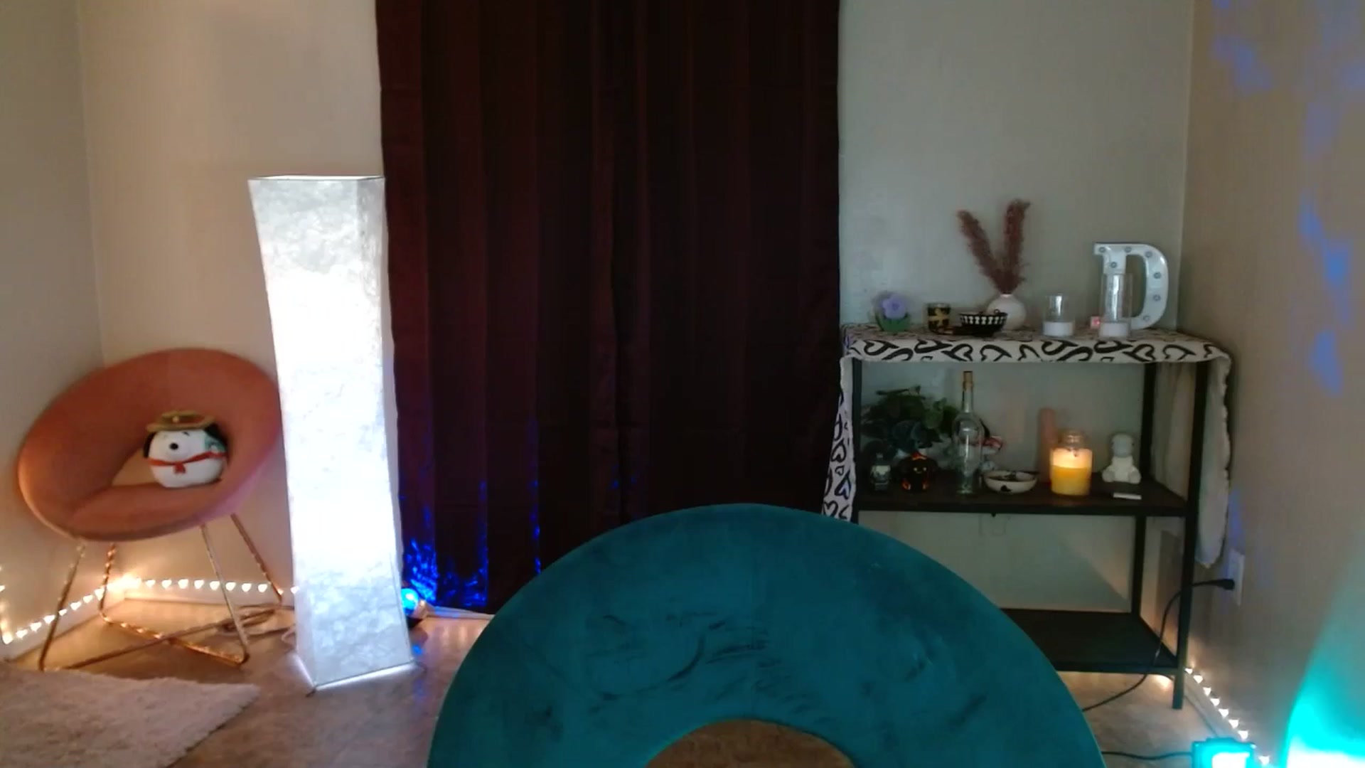 Gallery image thumbnail from DaniSpice's myfreecams stream on, 05/23/2024, 04:29 image 10 of 20