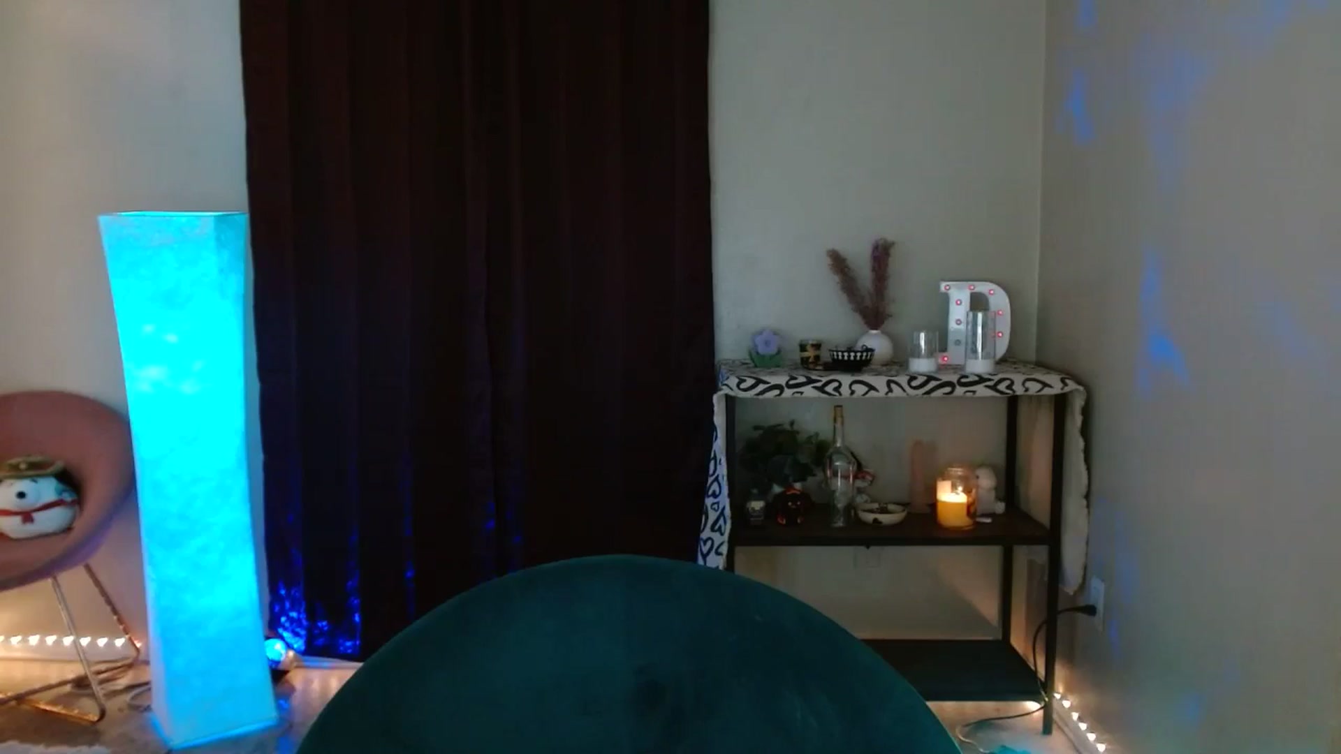 Gallery image thumbnail from DaniSpice's myfreecams stream on, 05/25/2024, 06:10 image 2 of 20
