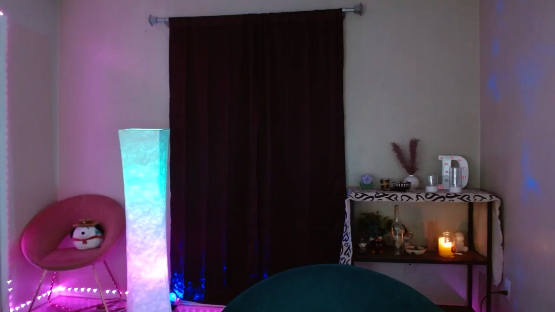 Gallery image thumbnail from DaniSpice's myfreecams stream on, 05/25/2024, 06:10 image 20 of 20